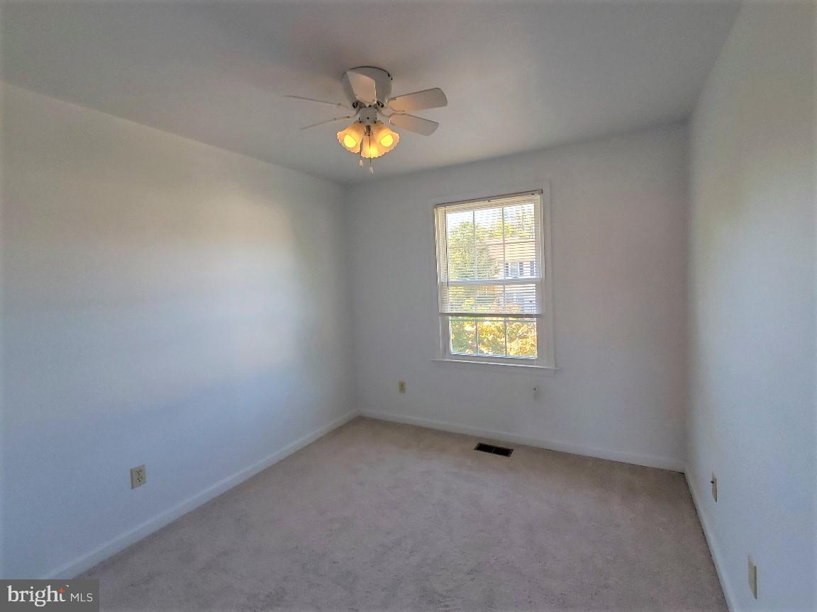 KINGS COURT - Residential Lease