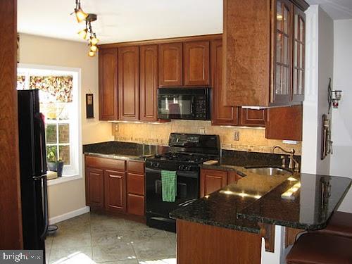 HUNTINGTON AT MT VERNON - Residential Lease