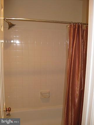 HUNTINGTON AT MT VERNON - Residential Lease