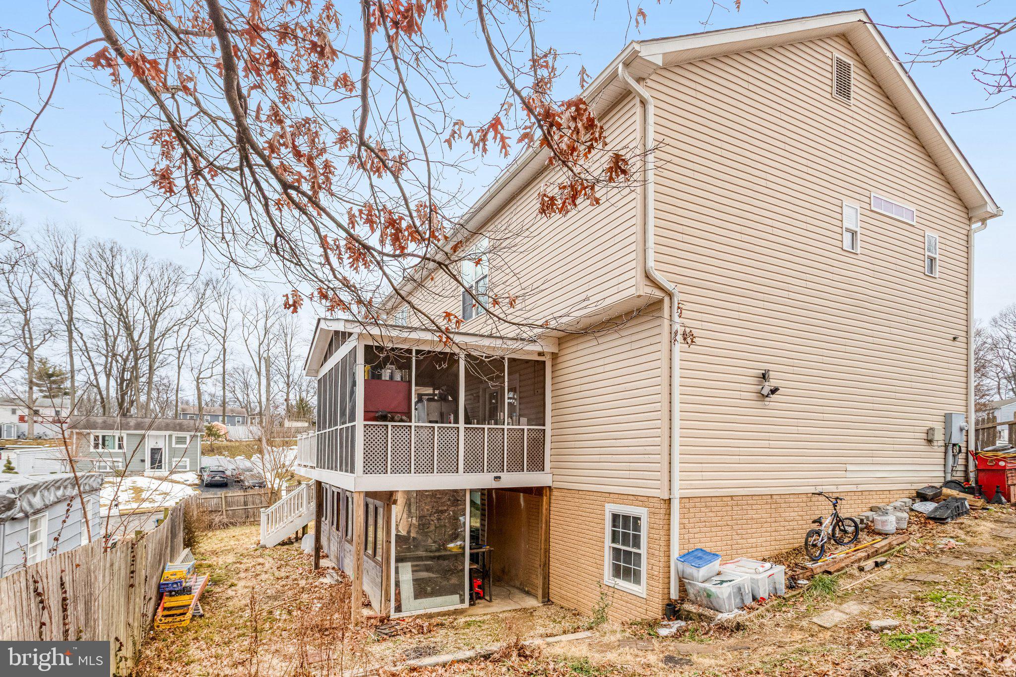 DALE CITY - Residential