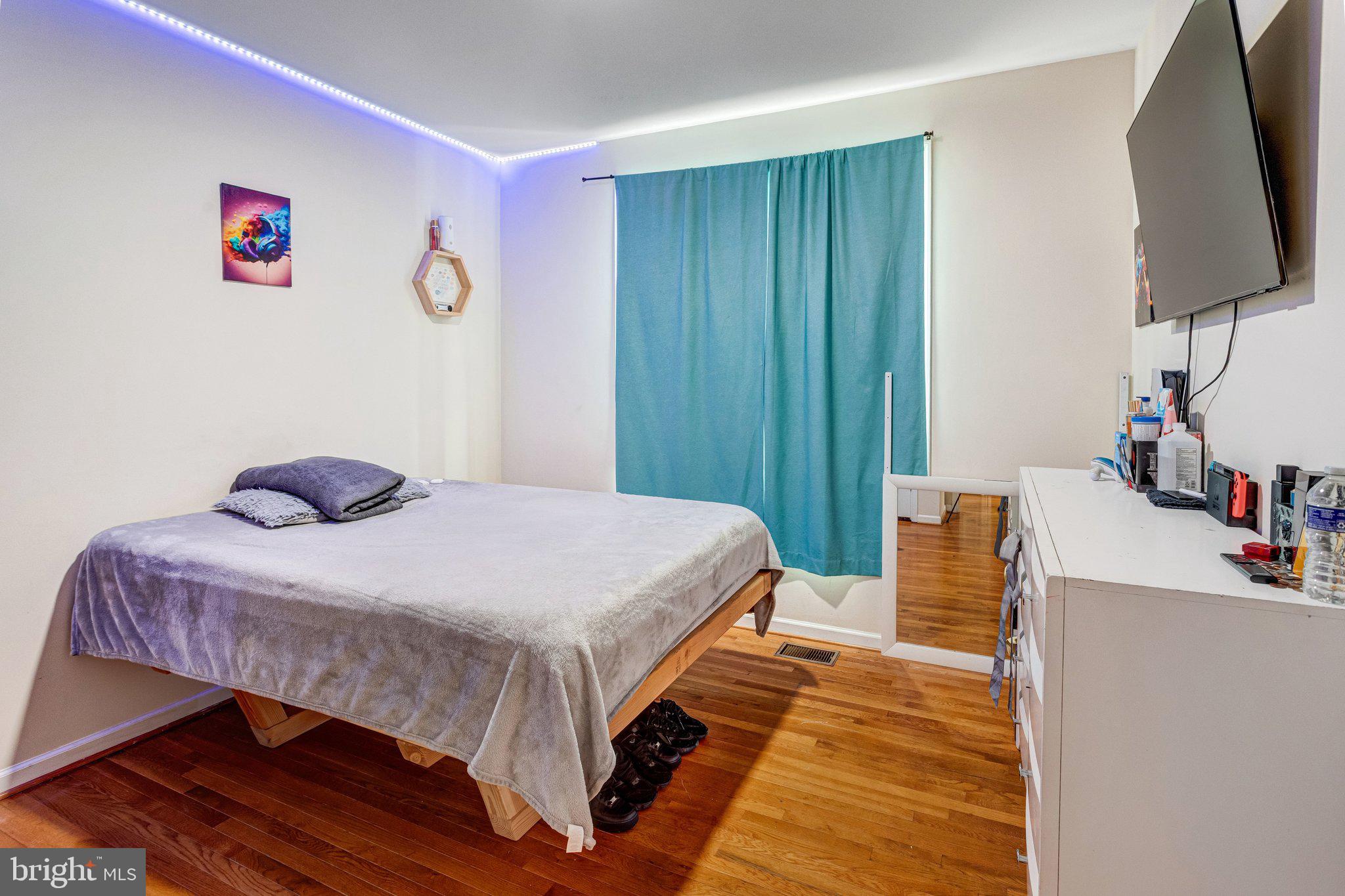 DALE CITY - Residential