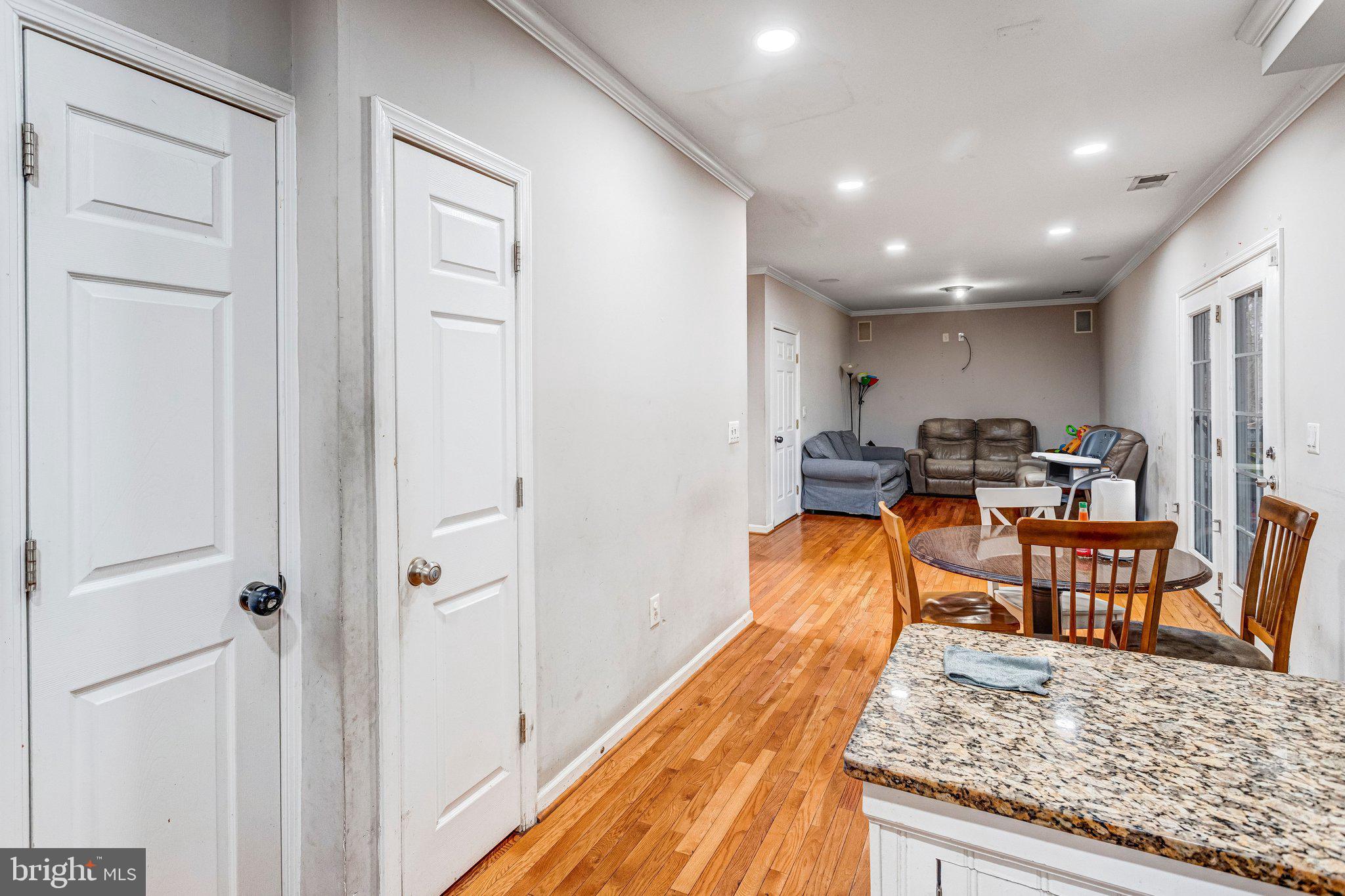 DALE CITY - Residential