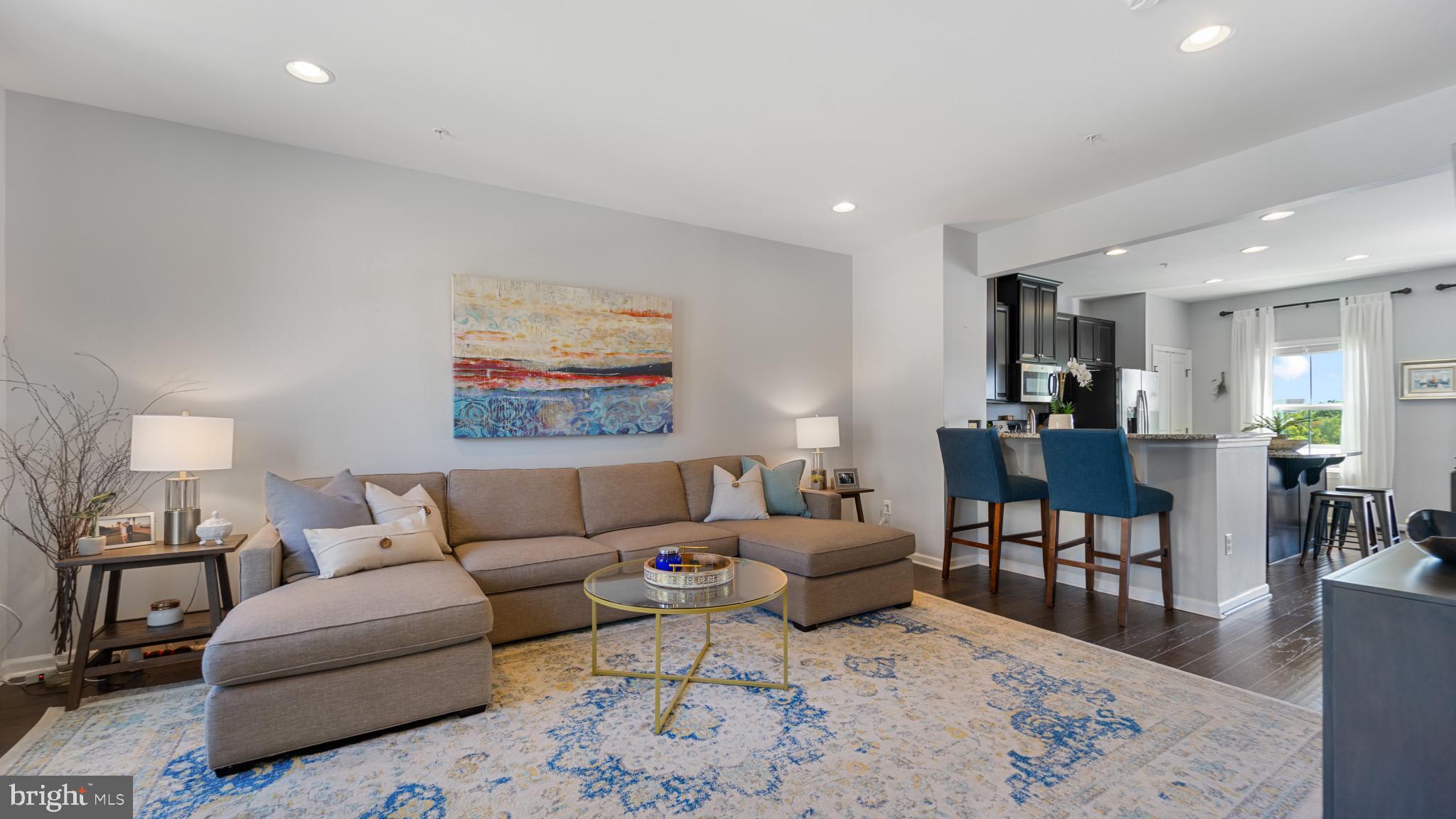 SHELTERED HARBOR - Residential