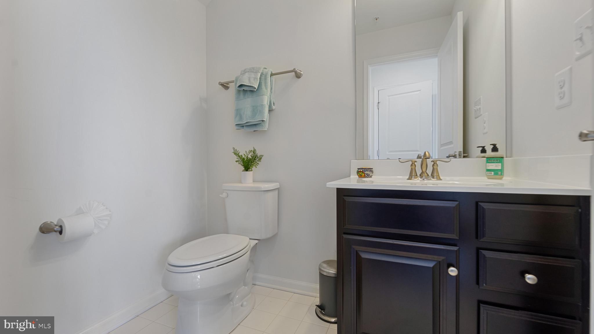 SHELTERED HARBOR - Residential