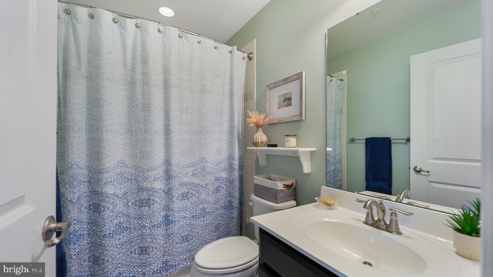 SHELTERED HARBOR - Residential