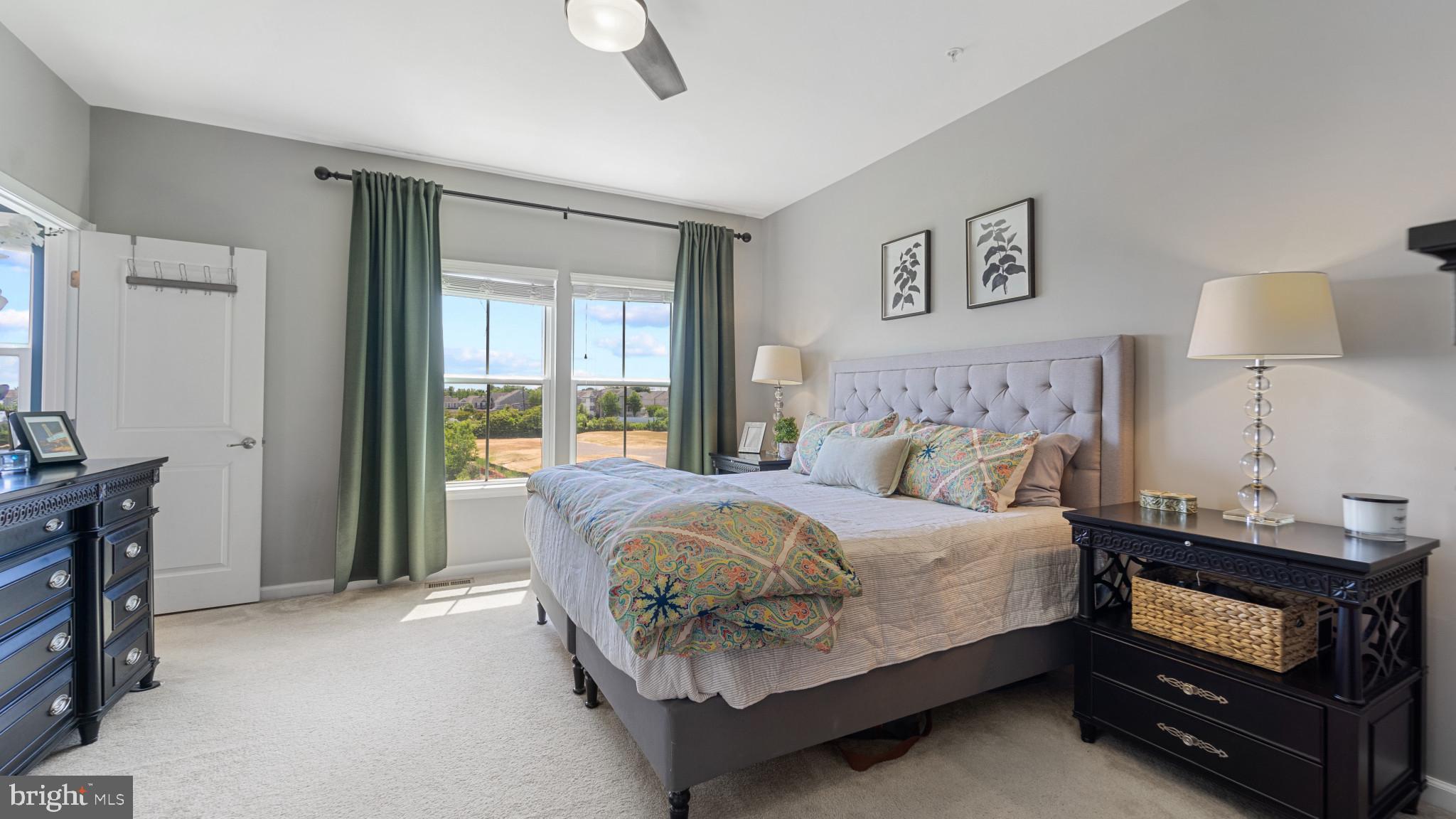 SHELTERED HARBOR - Residential