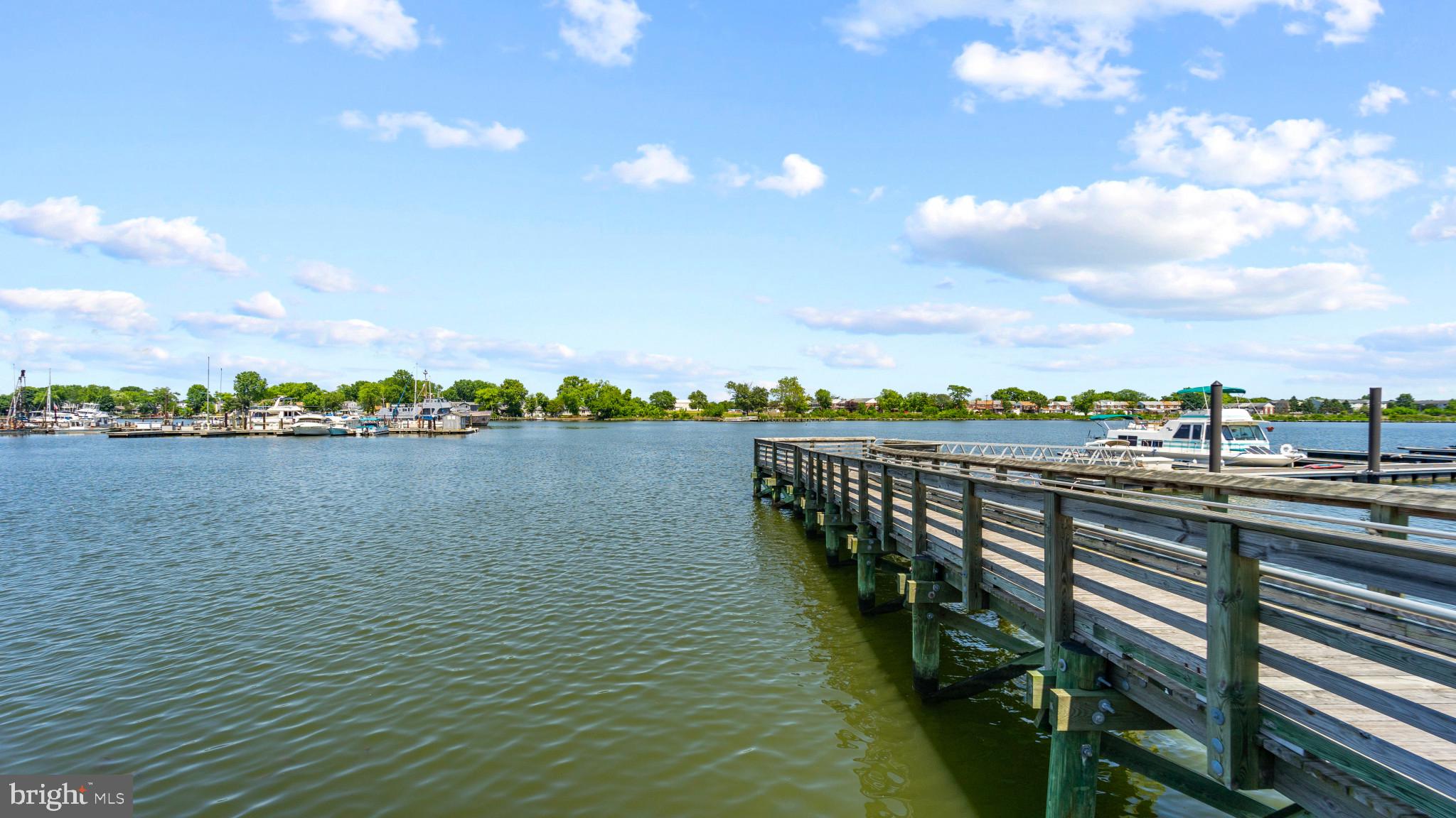 SHELTERED HARBOR - Residential