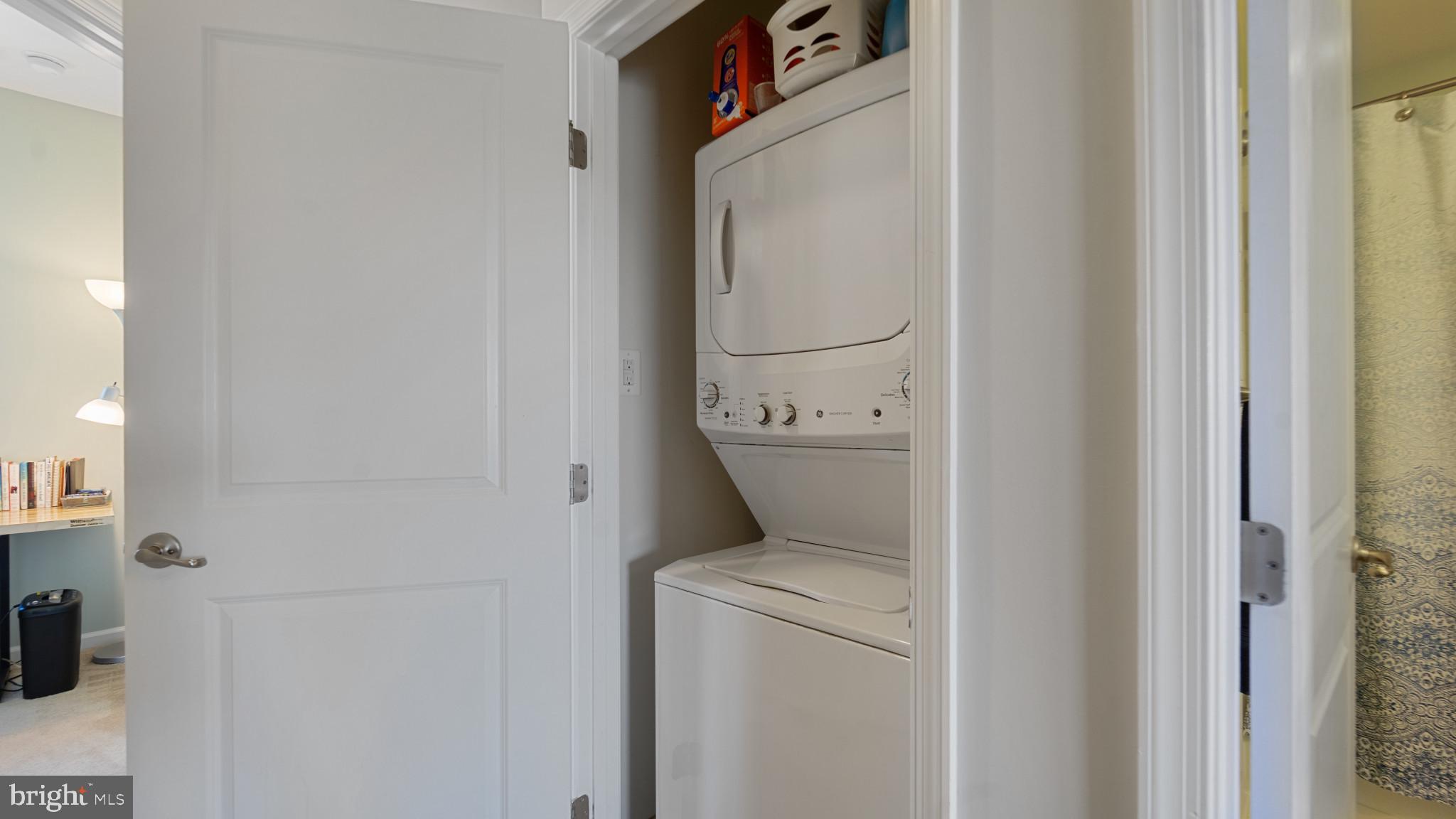 SHELTERED HARBOR - Residential