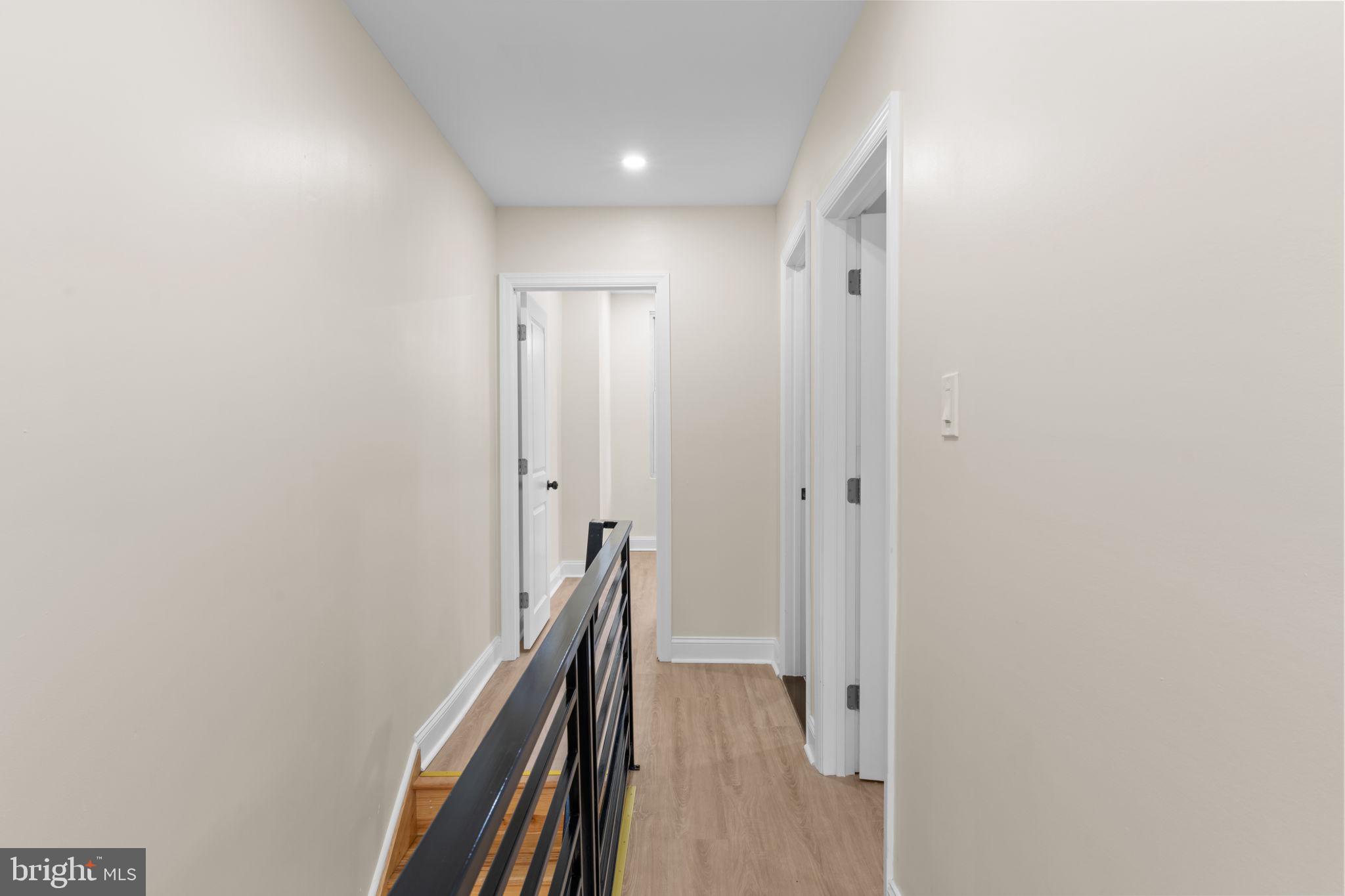 KENSINGTON - Residential