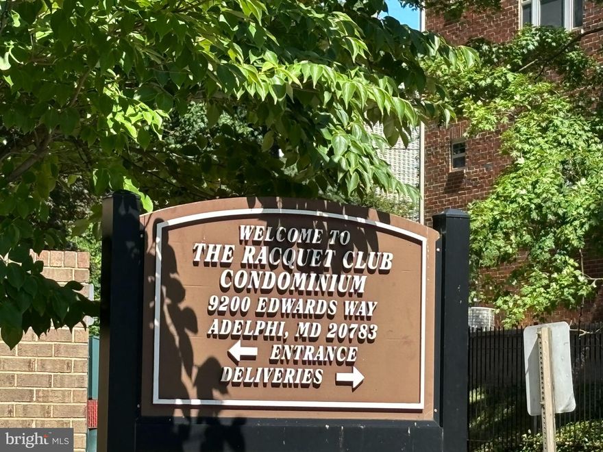 Welcome to The Racquet Club Condominium! You've been waiting for the perfect home, and now it's here—a beautiful 2-bedroom, 2-bathroom condo with underground parking space . This bright and spacious unit, 614, is ready for you to move in and enjoy. Comfortable Living: New floor combines elegance with easy care throughout the home. Bright Eat-in Kitchen: Equipped with newer stainless-steel appliances and easy-to-clean floor. Ample Dining Space: The separate dining area is perfect for hosting family dinners. Sunlit Living Room: Enjoy plenty of natural light large living room opens with a sliding glass door to access the balcony.  large owner's suite, double closet, and its own bathroom. The other bedrooms offer great space. Convenient Laundry: In-unit laundry facilities make washing clothes a breeze and another full bath.  Convenient location to shopping, metro, dining and more!