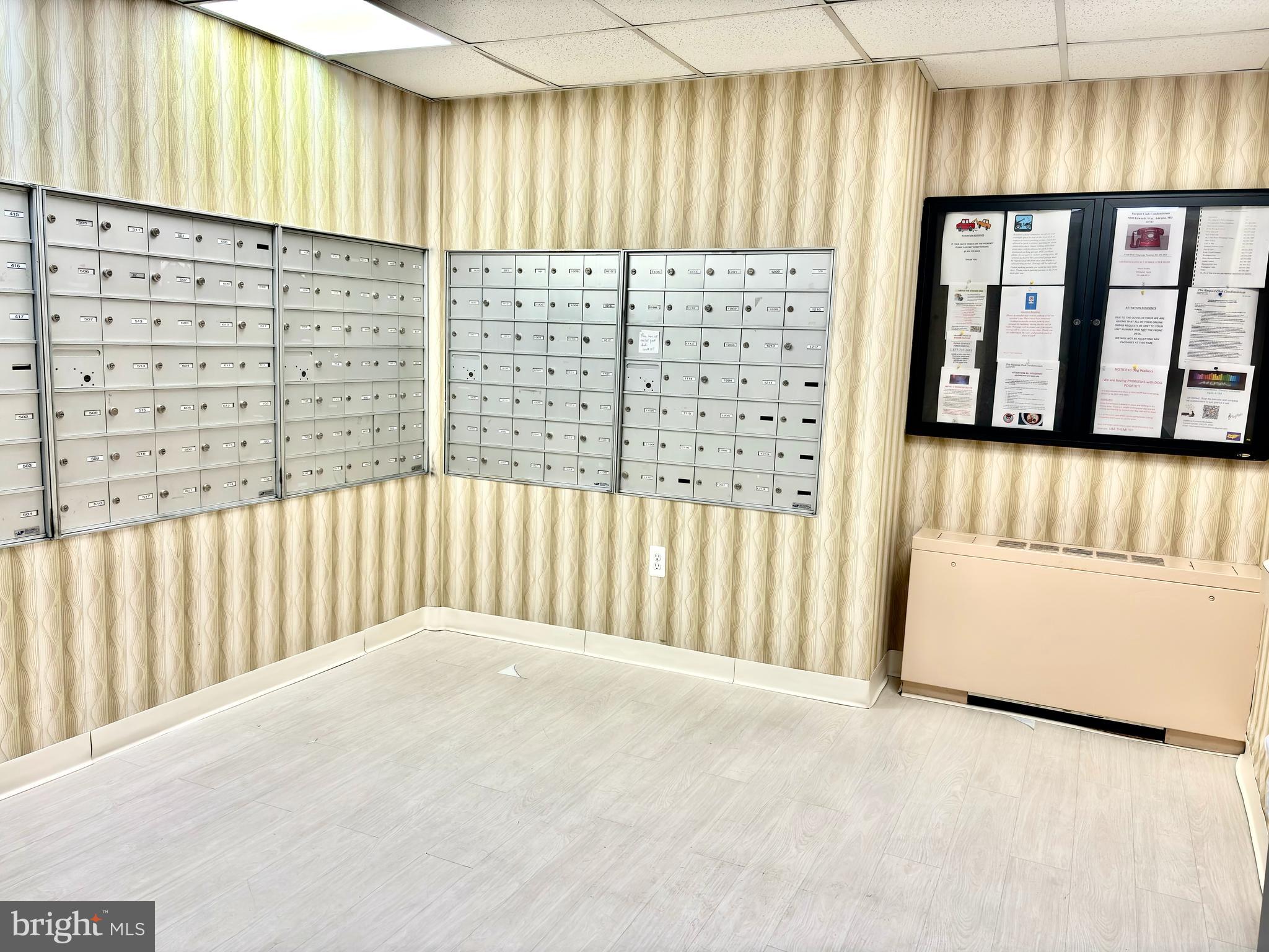 RACQUET CLUB - Residential