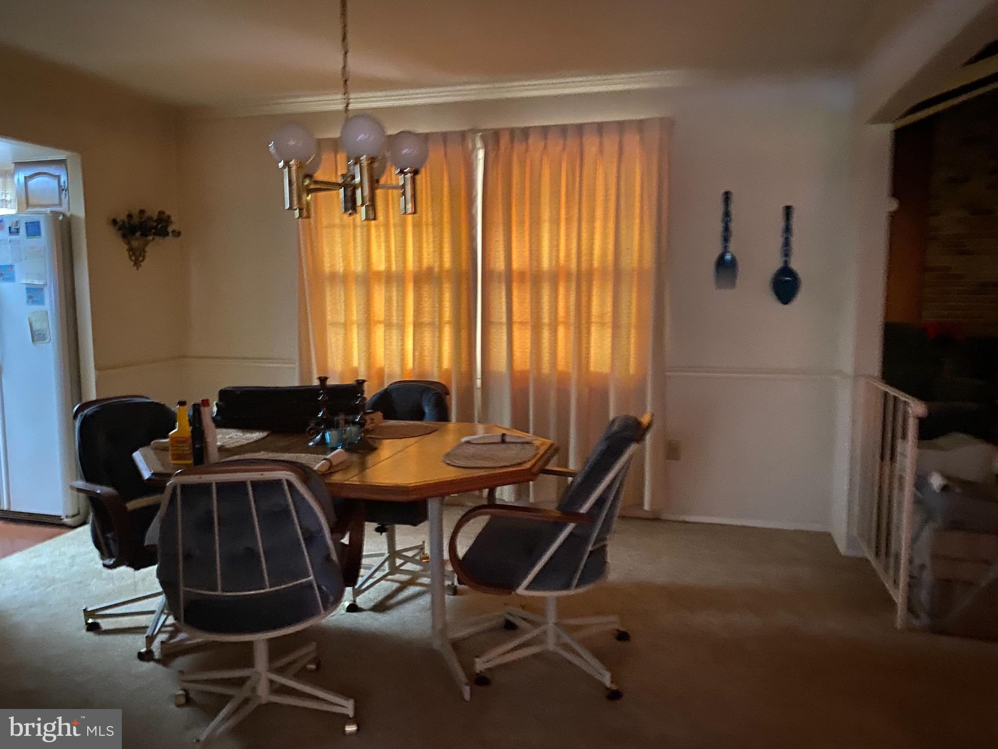 RAMBLING HILLS - Residential