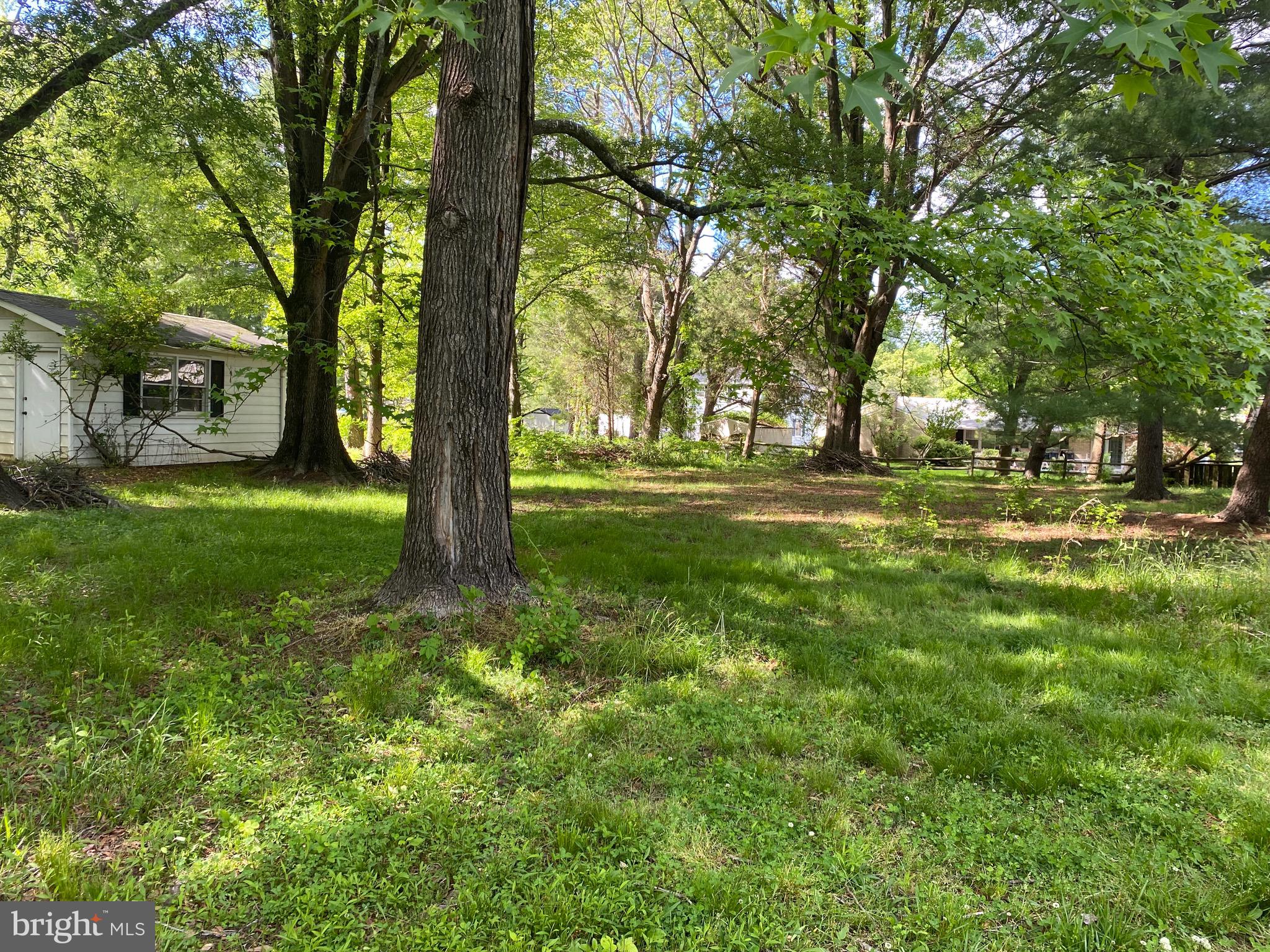 RAMBLING HILLS - Residential