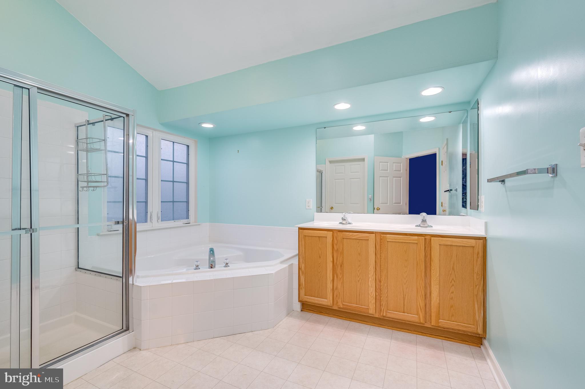 MADDEX FARM - Residential Lease