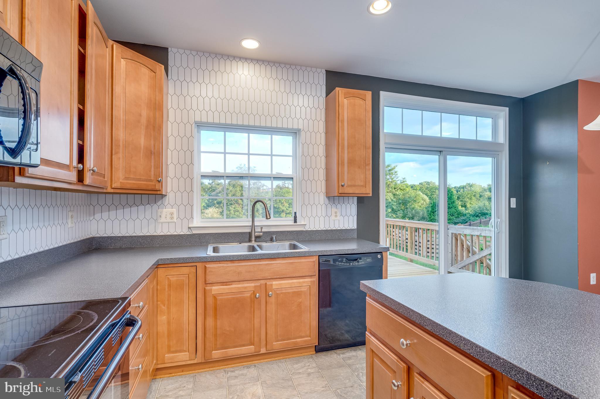 MADDEX FARM - Residential Lease