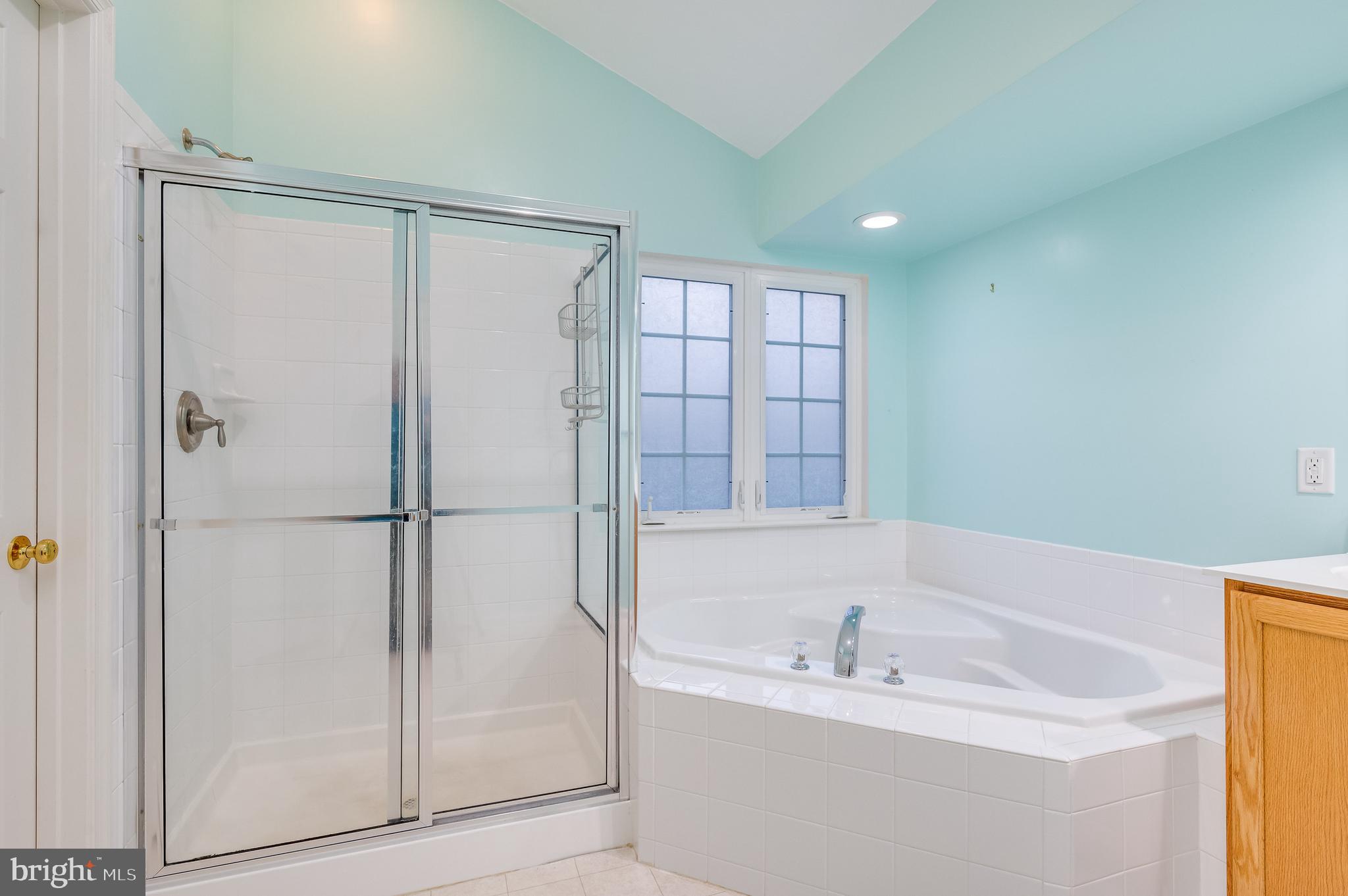 MADDEX FARM - Residential Lease