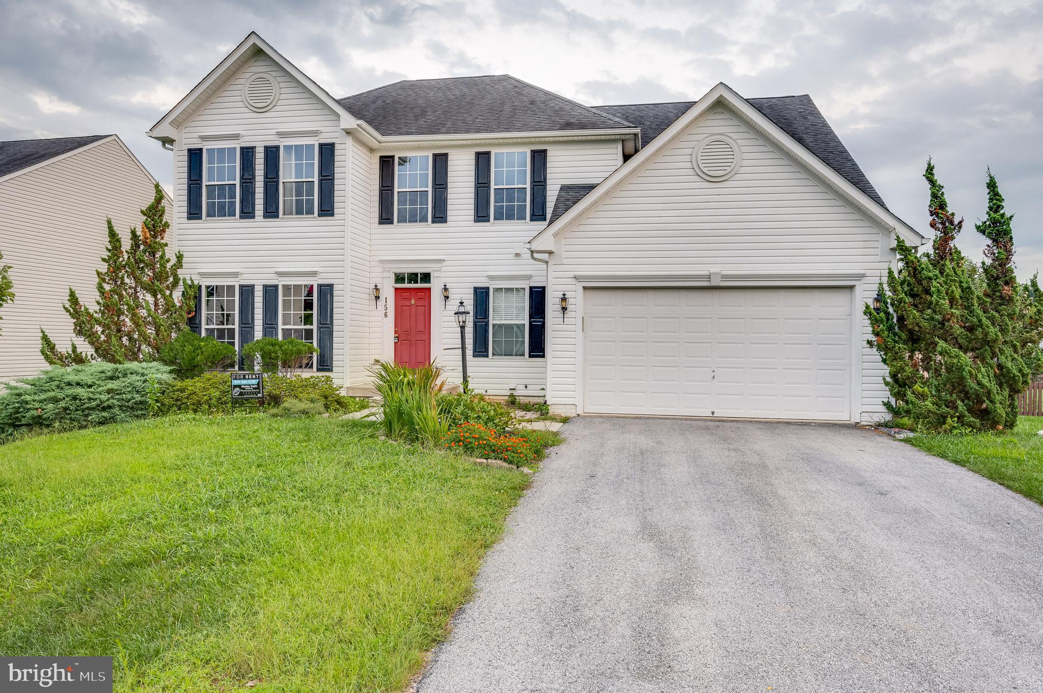 MADDEX FARM - Residential Lease