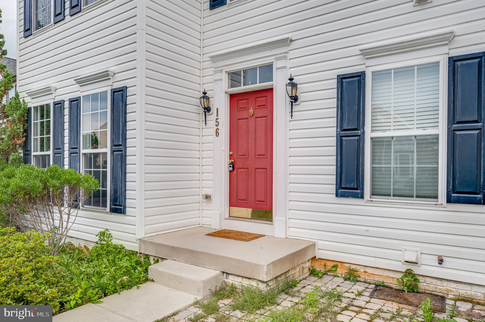 MADDEX FARM - Residential Lease