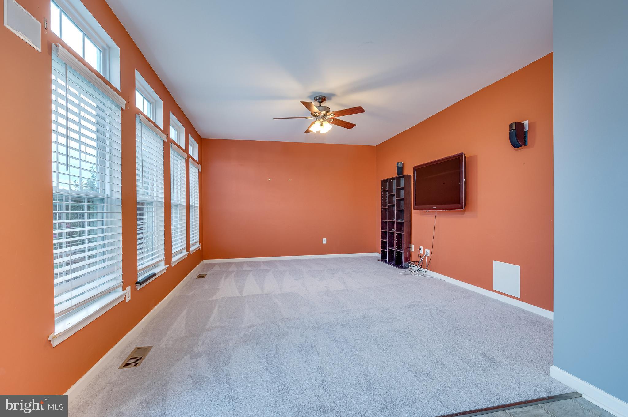 MADDEX FARM - Residential Lease