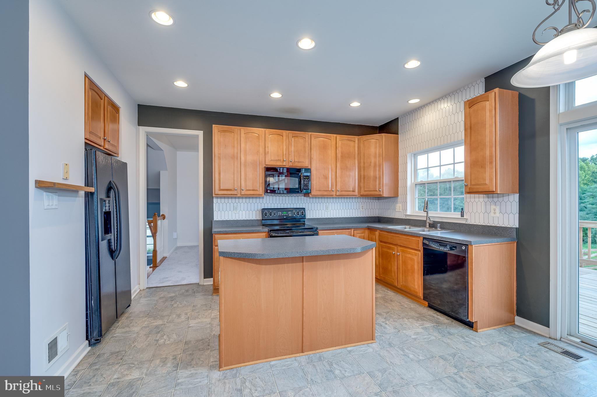 MADDEX FARM - Residential Lease