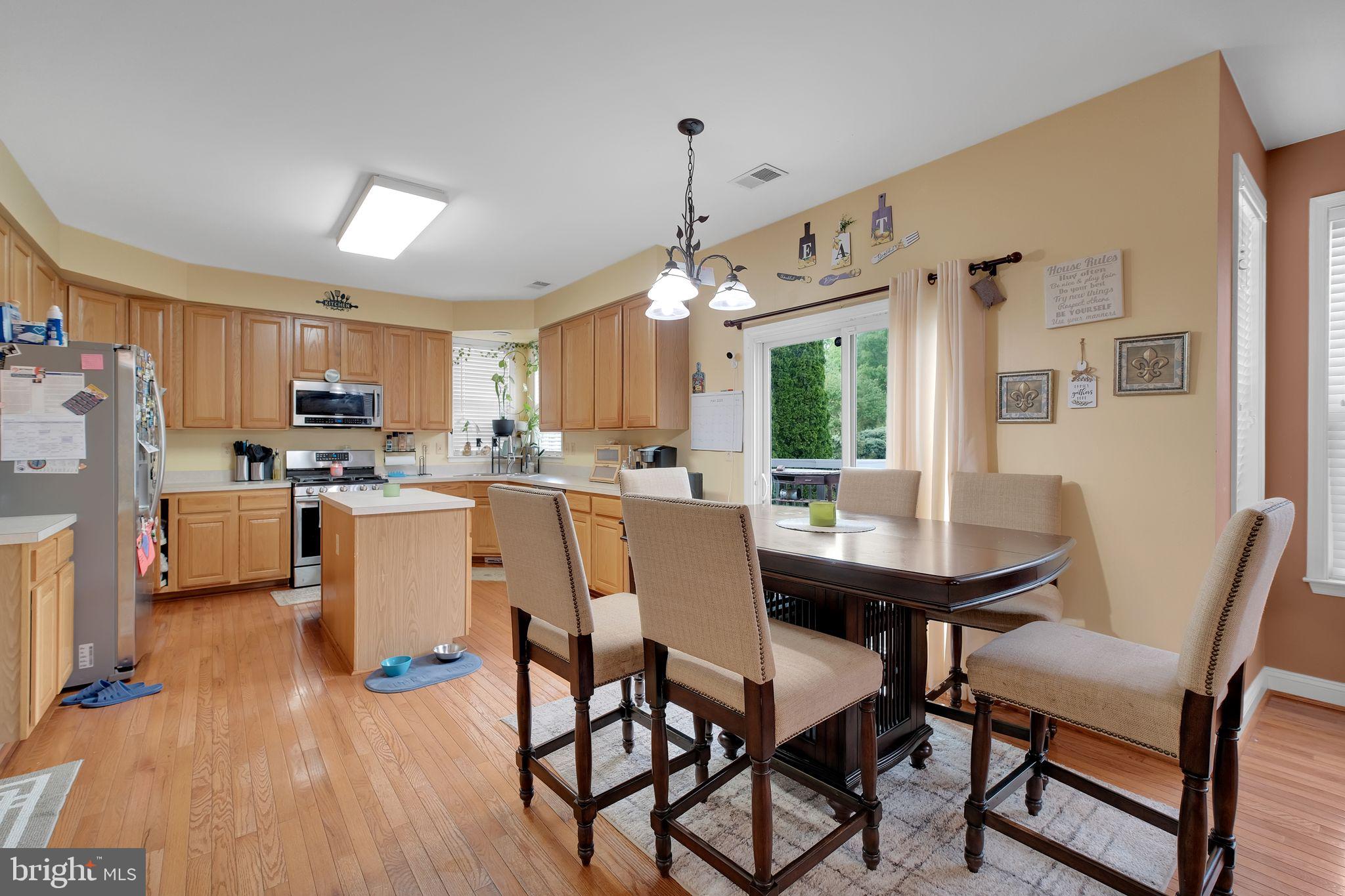 2362 SEQUOIA GROVE STREET