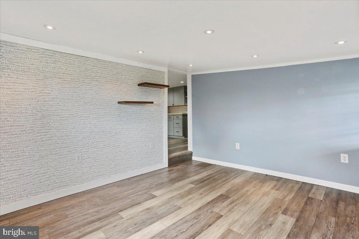 TUSCARORA - Residential