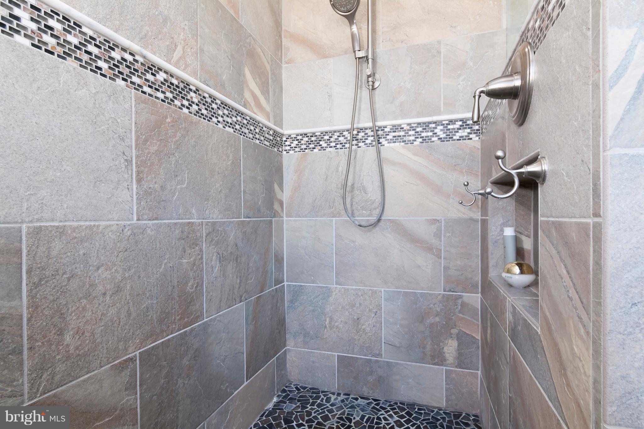 BIG SPRING FARM - Residential