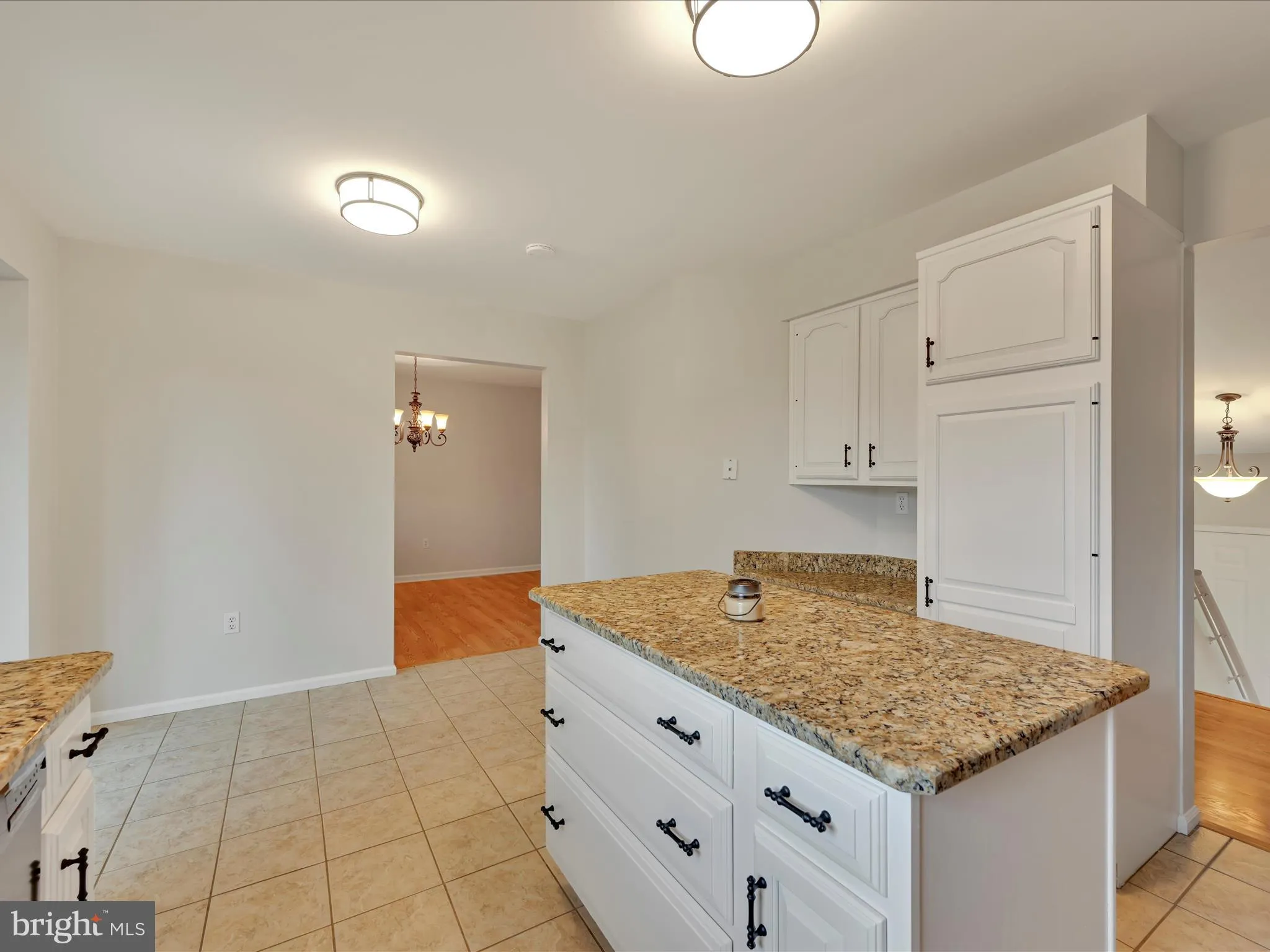 Pottsville, Pennsylvania 17901, United States, 3 Bedrooms Bedrooms, ,3 BathroomsBathrooms,Residential,Contingent,137232