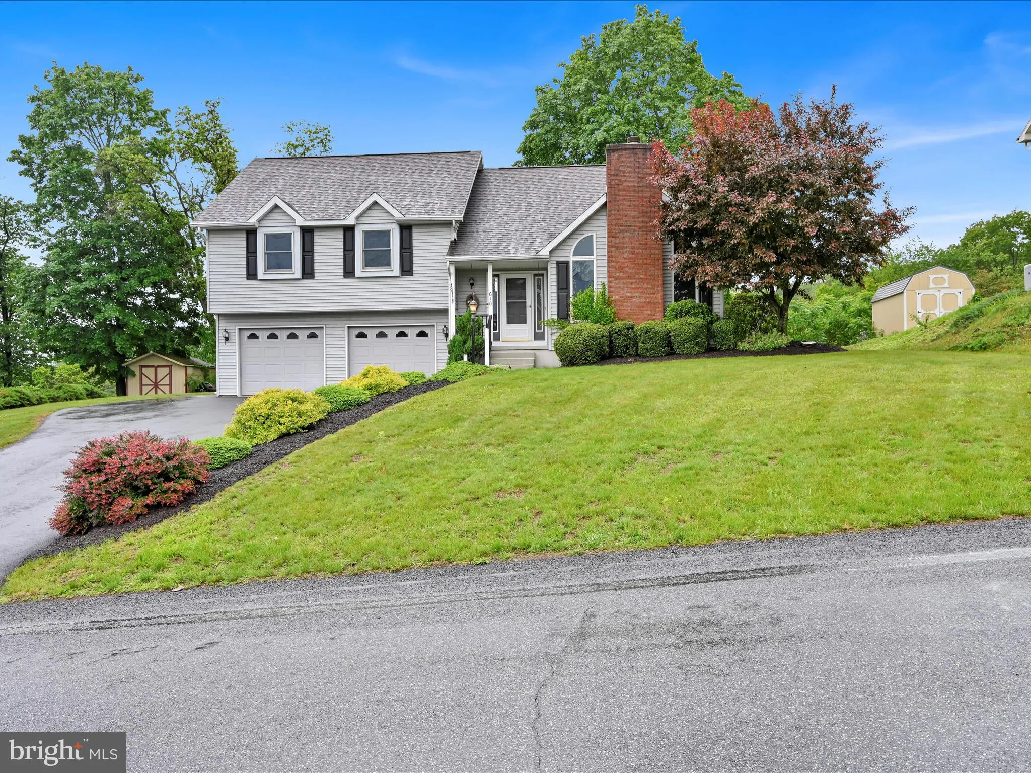 Pottsville, Pennsylvania 17901, United States, 3 Bedrooms Bedrooms, ,3 BathroomsBathrooms,Residential,Contingent,137232