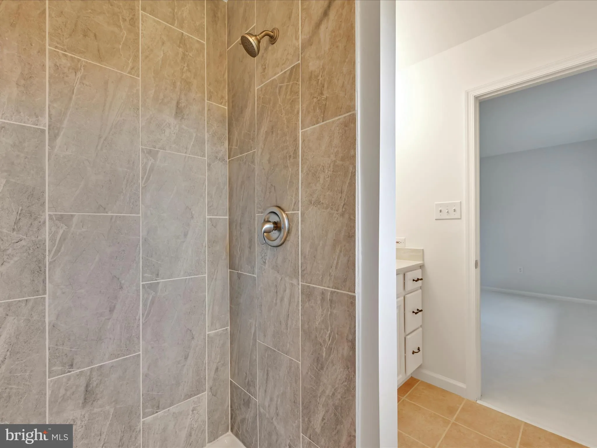 Pottsville, Pennsylvania 17901, United States, 3 Bedrooms Bedrooms, ,3 BathroomsBathrooms,Residential,Contingent,137232