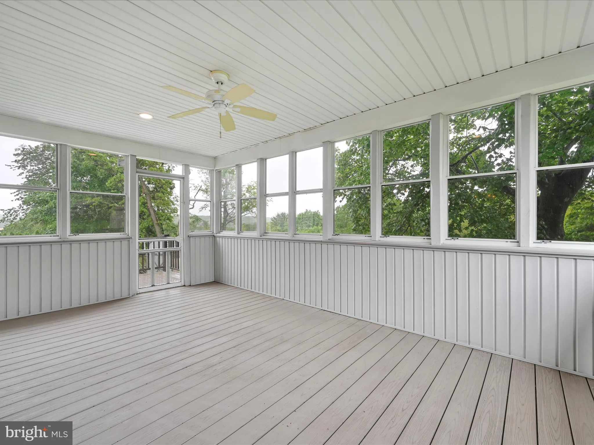 Pottsville, Pennsylvania 17901, United States, 3 Bedrooms Bedrooms, ,3 BathroomsBathrooms,Residential,Contingent,137232