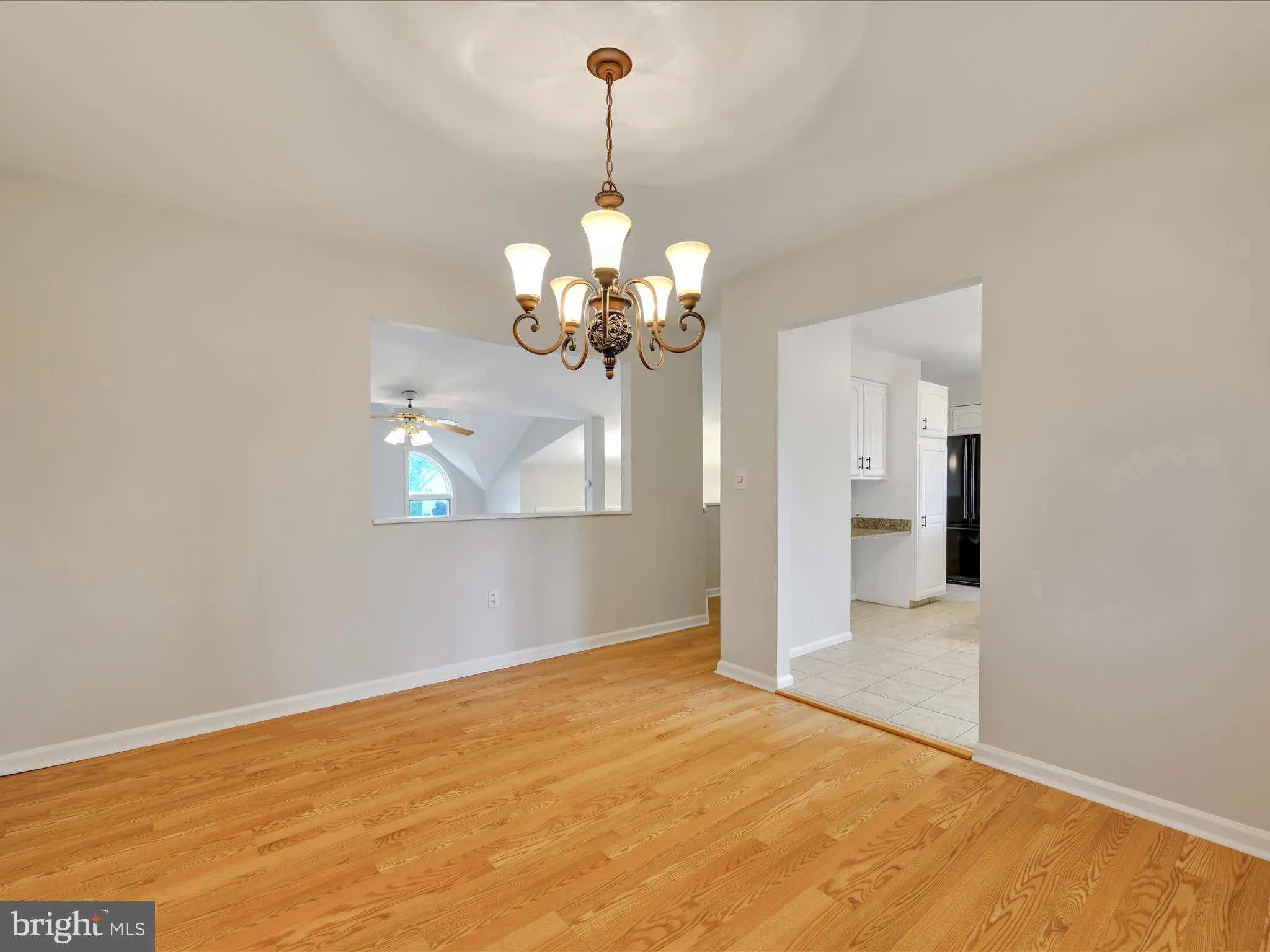 Pottsville, Pennsylvania 17901, United States, 3 Bedrooms Bedrooms, ,3 BathroomsBathrooms,Residential,Contingent,137232