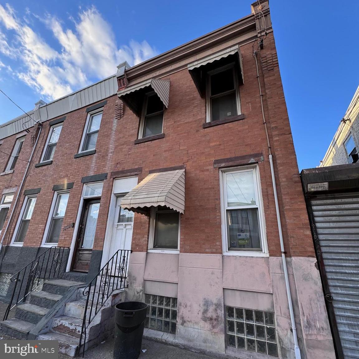 PORT RICHMOND - Residential