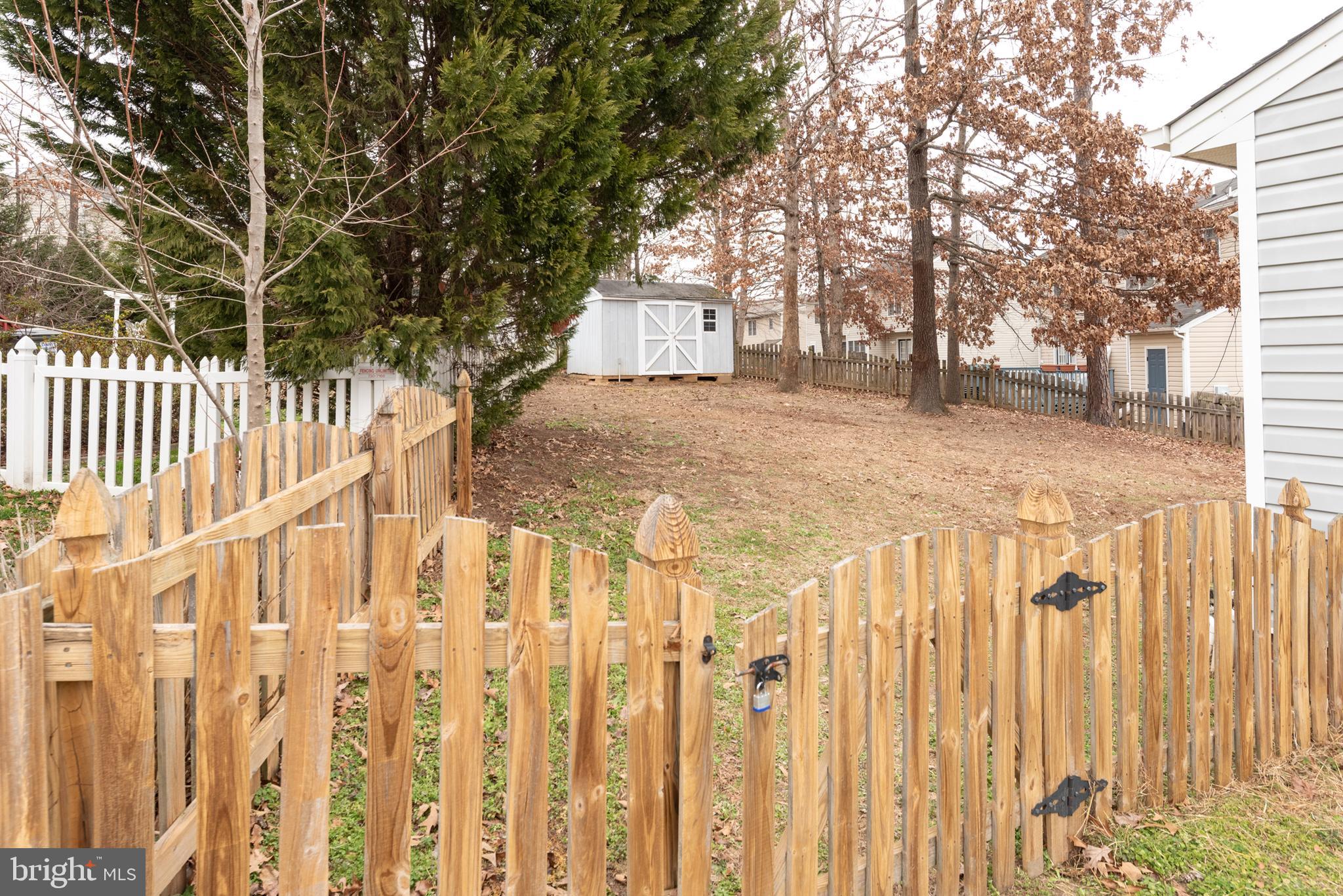 HOLLYMEADE - Residential