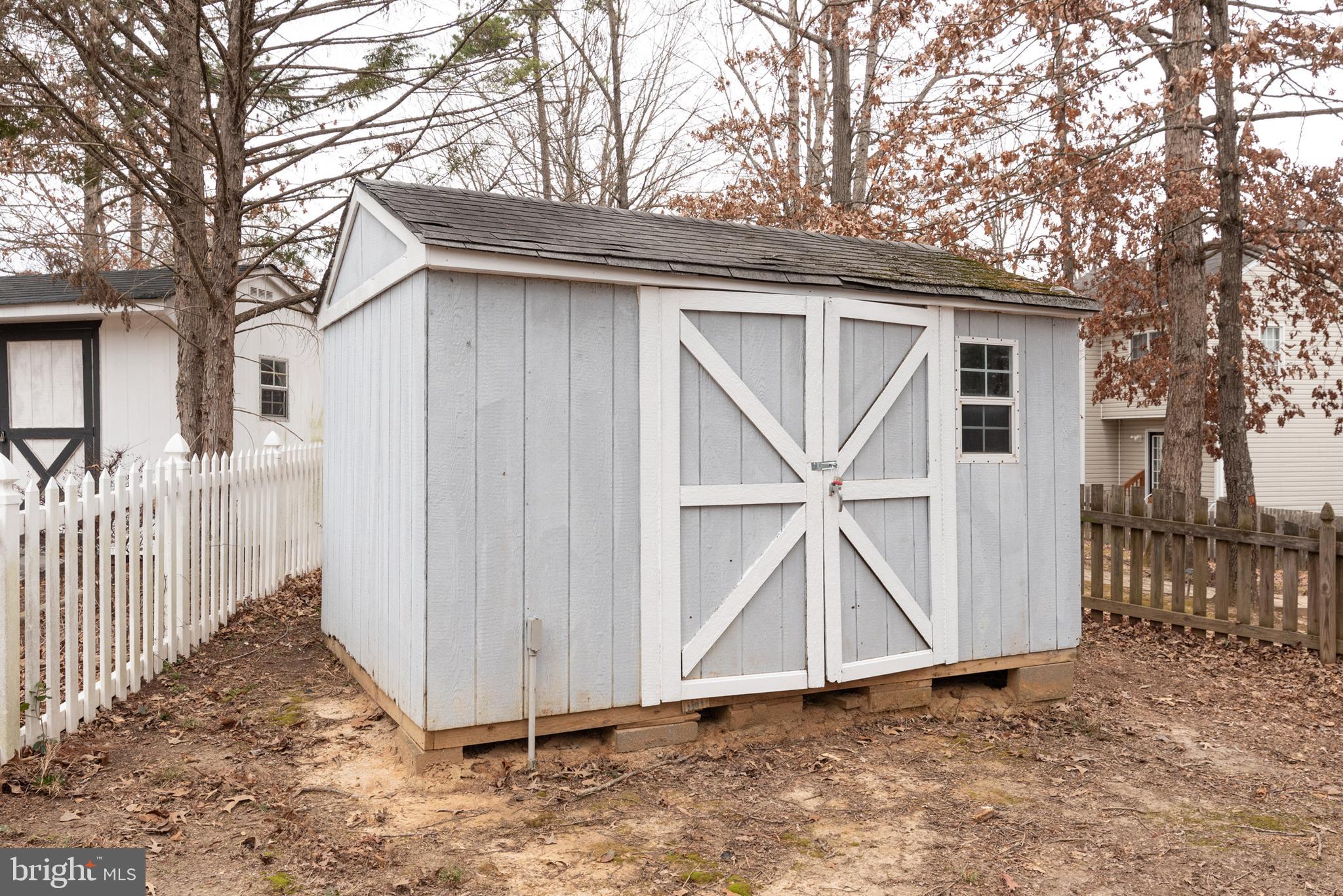 HOLLYMEADE - Residential