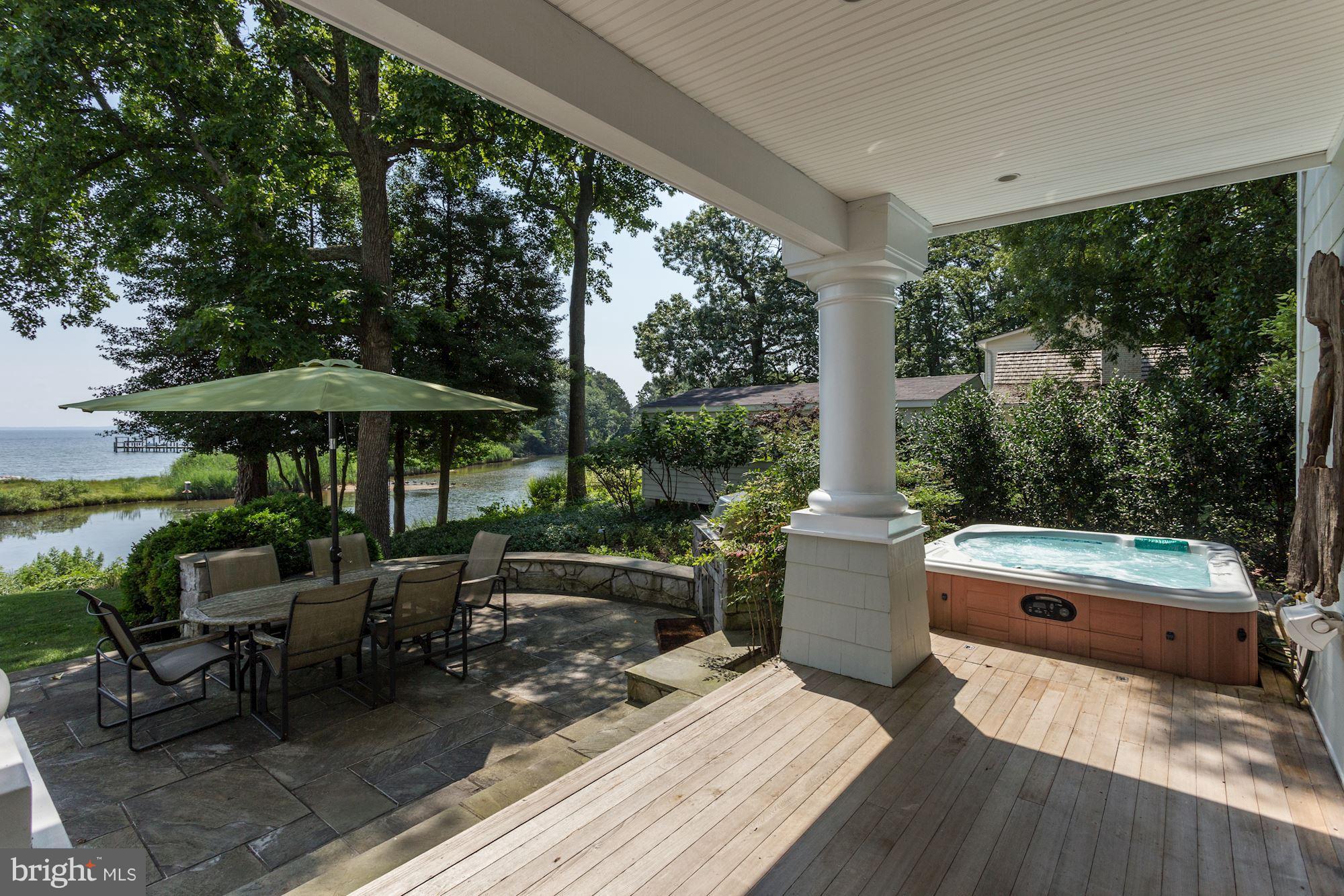 ANNAPOLIS ROADS - Residential