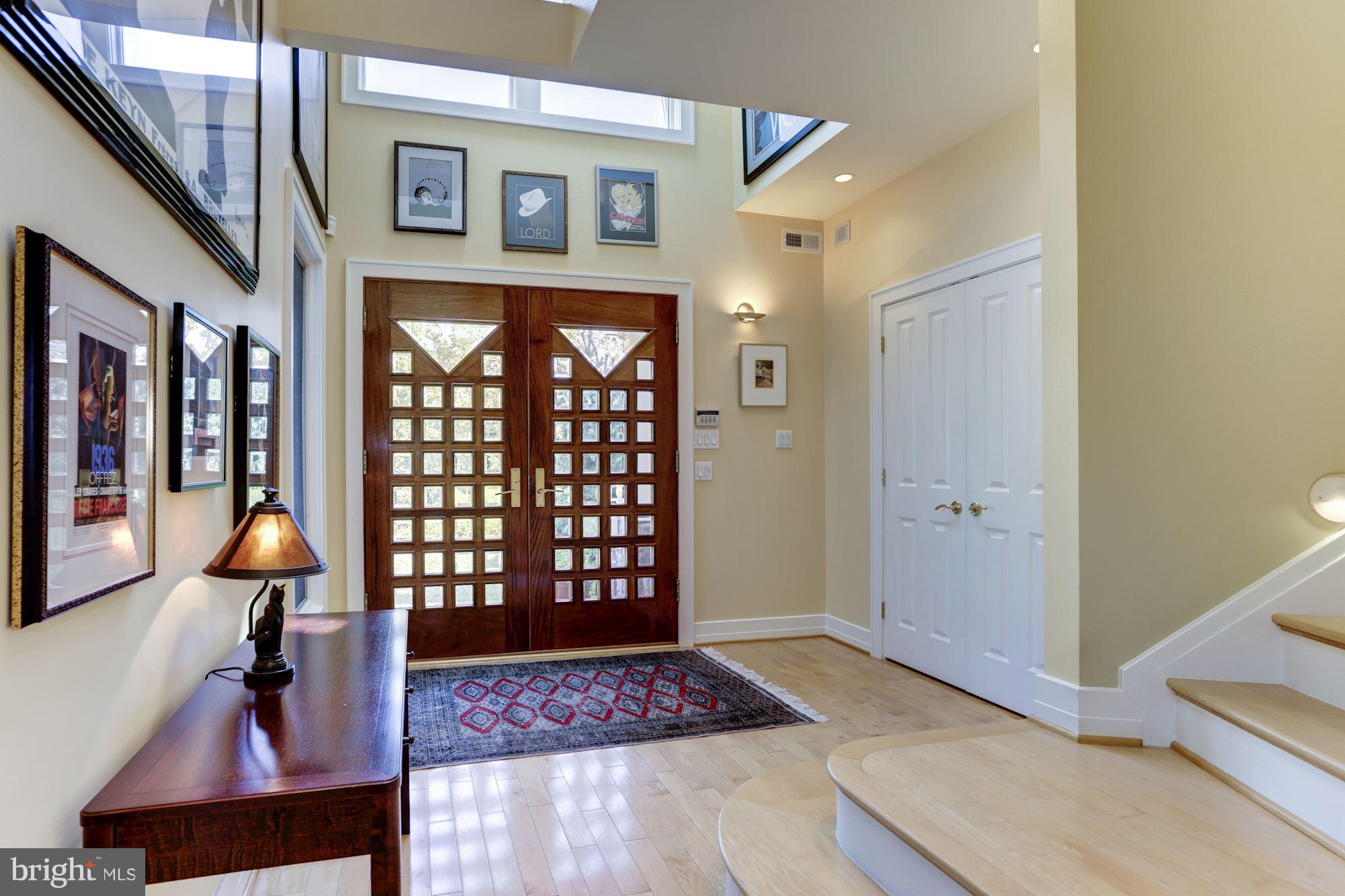 ANNAPOLIS ROADS - Residential