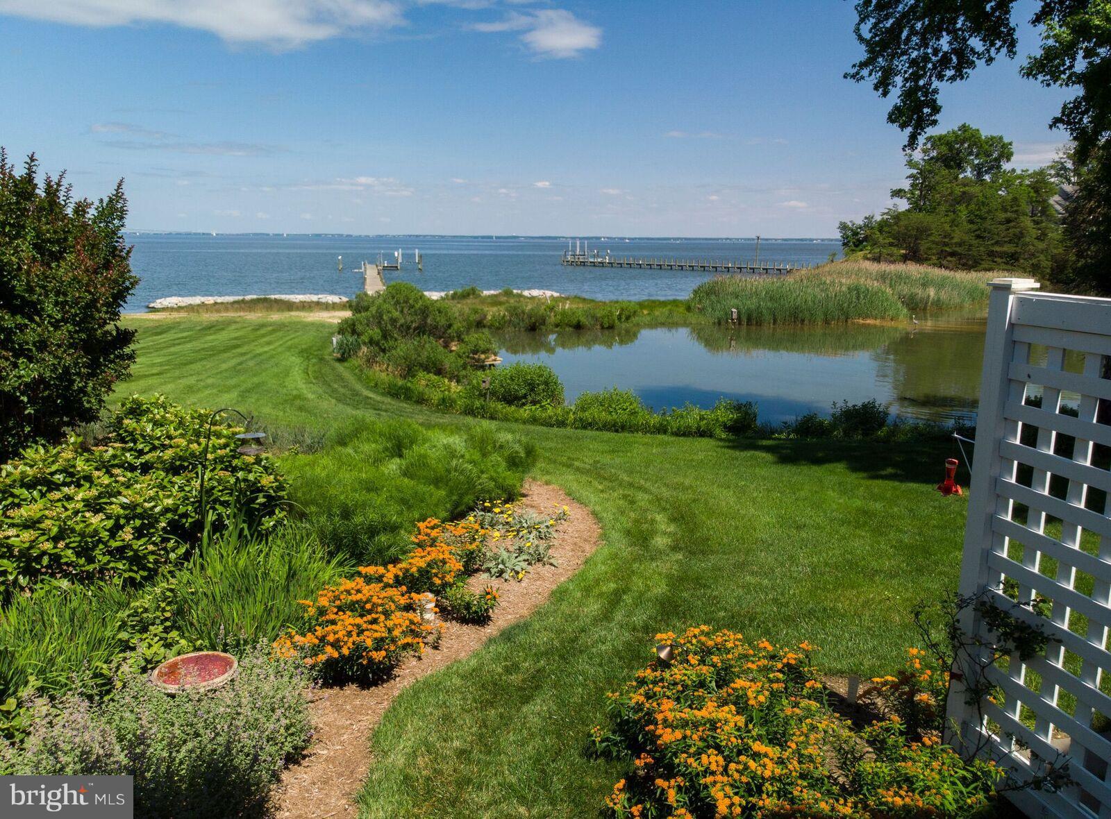 ANNAPOLIS ROADS - Residential