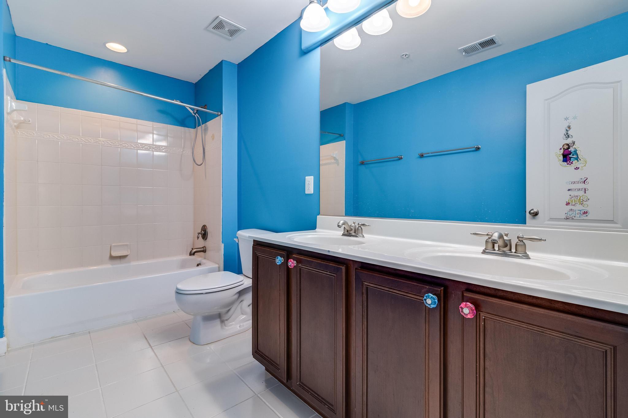 BALLANTRAE - Residential