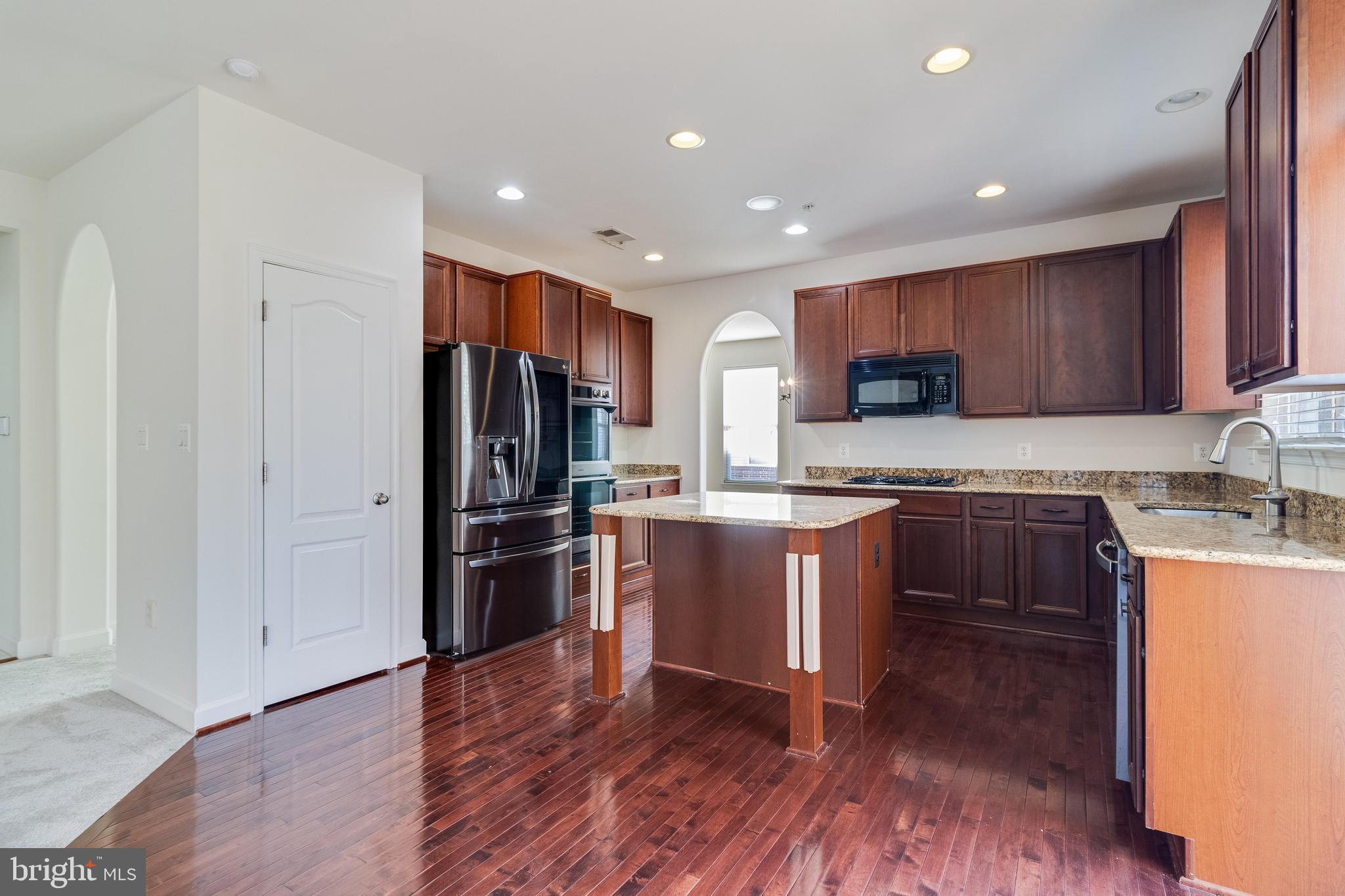 BALLANTRAE - Residential