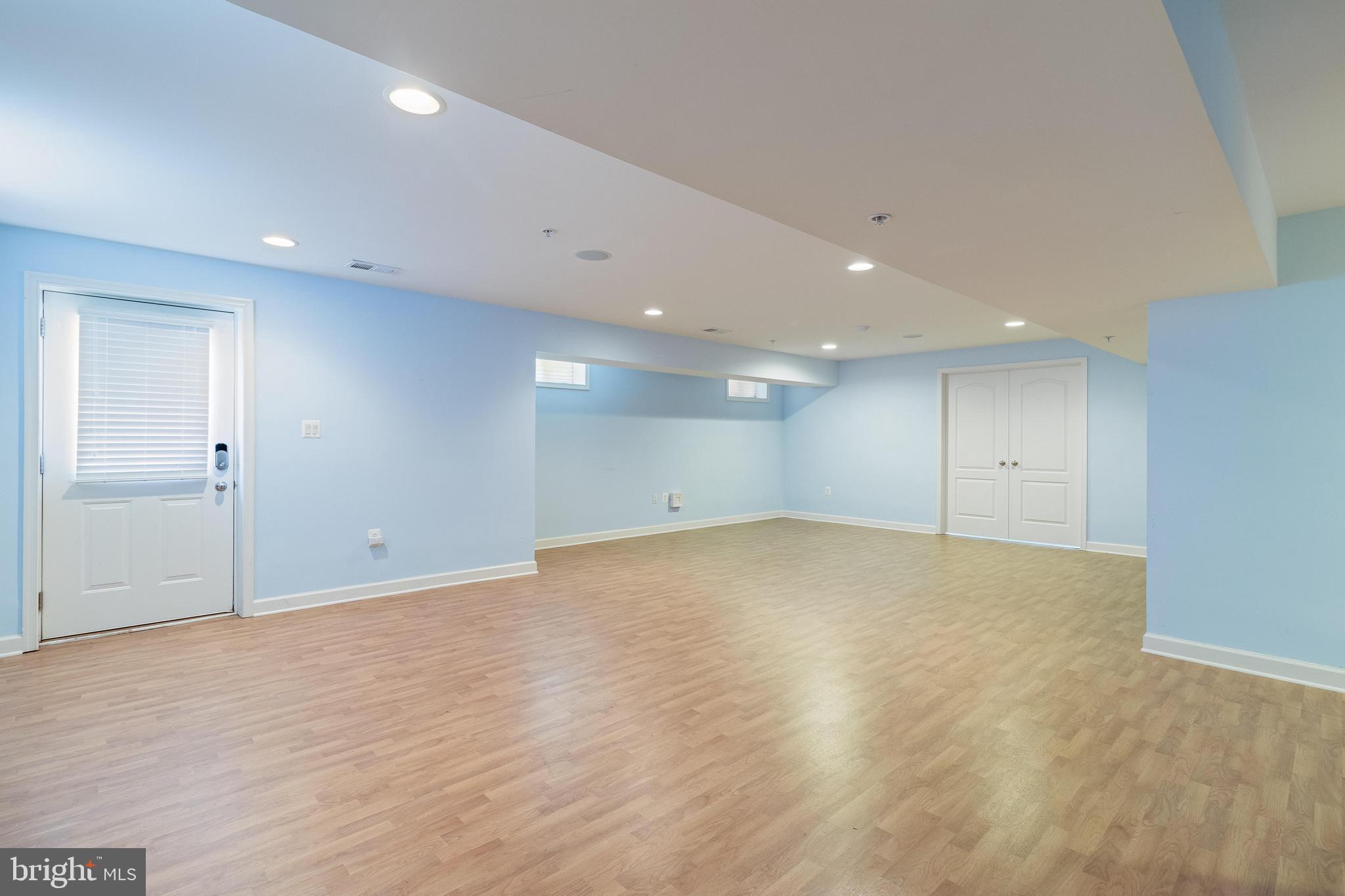 BALLANTRAE - Residential