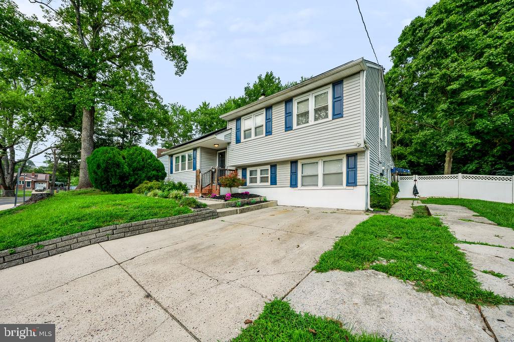 129 CLOVER STREET