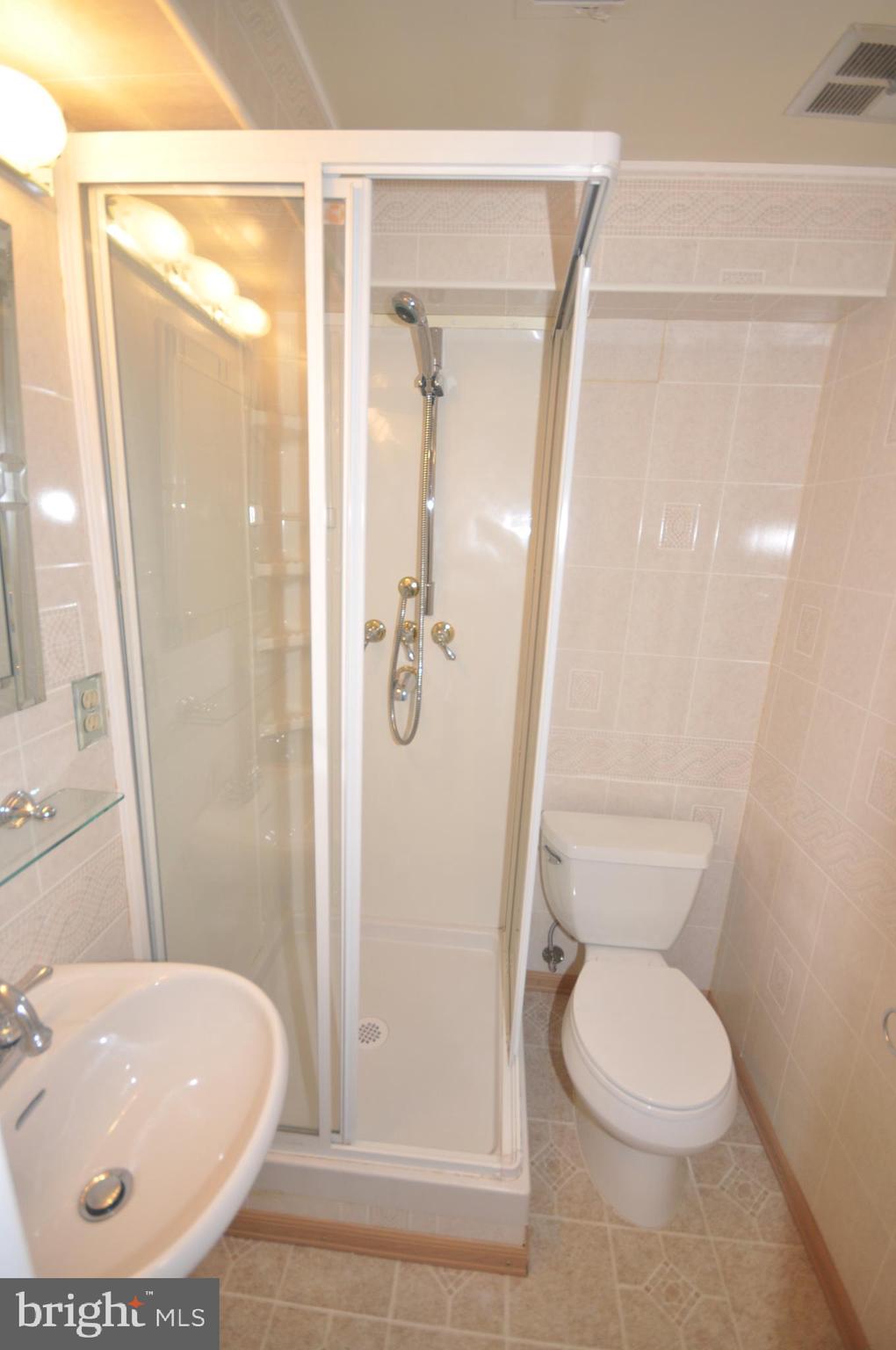 ROCKSHIRE - Residential