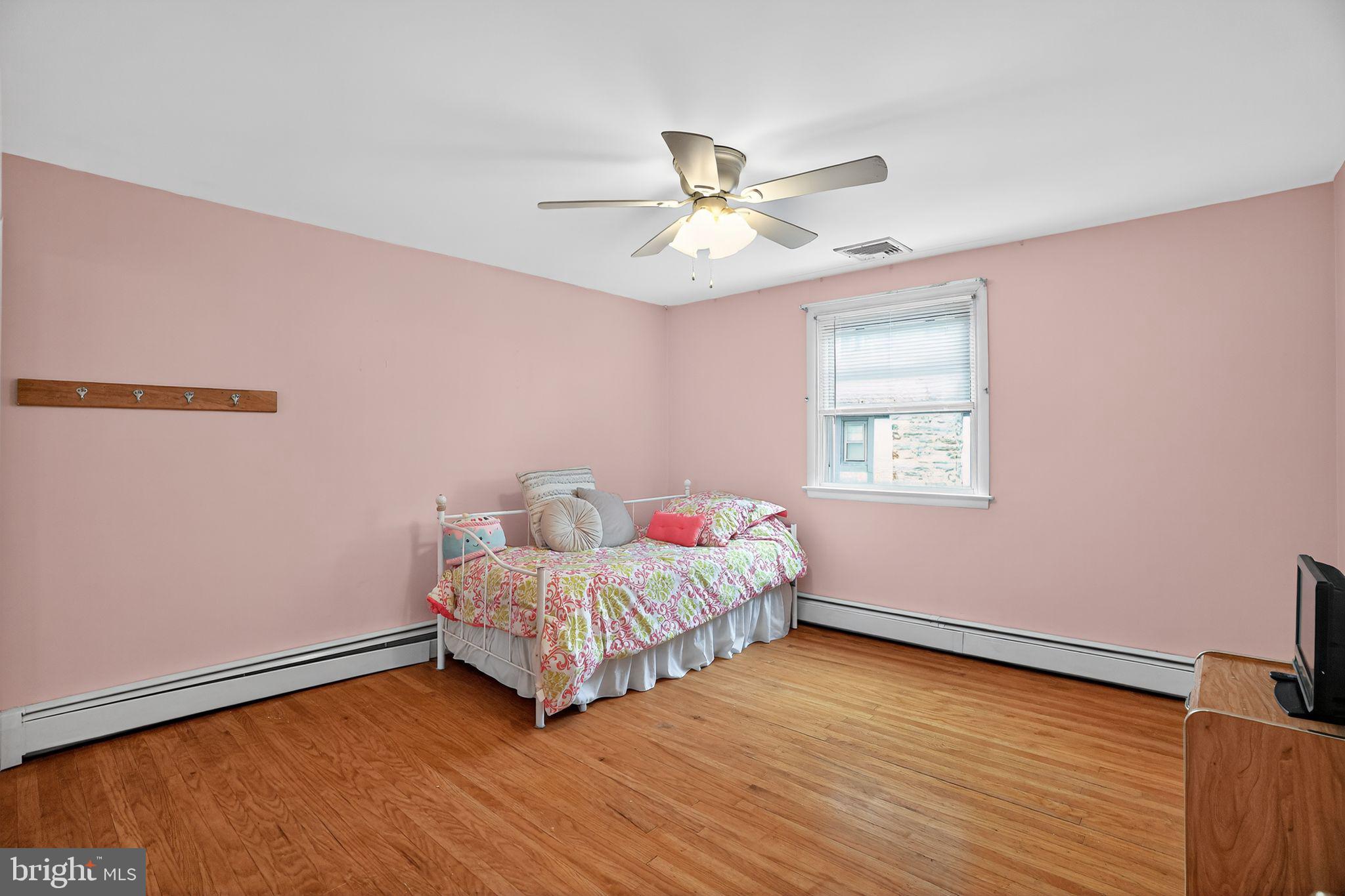 PINE RIDGE - Residential