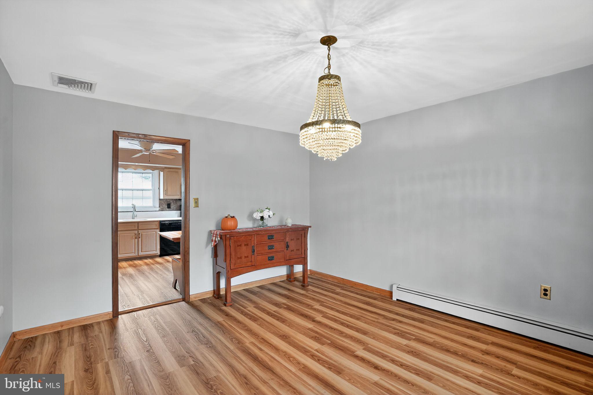 PINE RIDGE - Residential