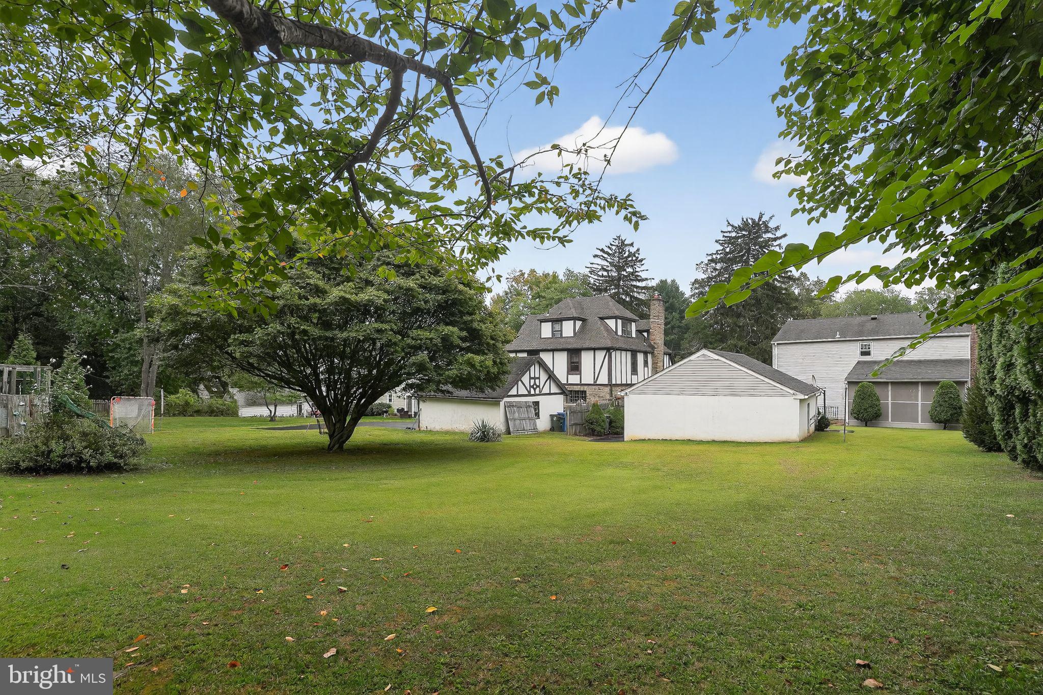 PINE RIDGE - Residential