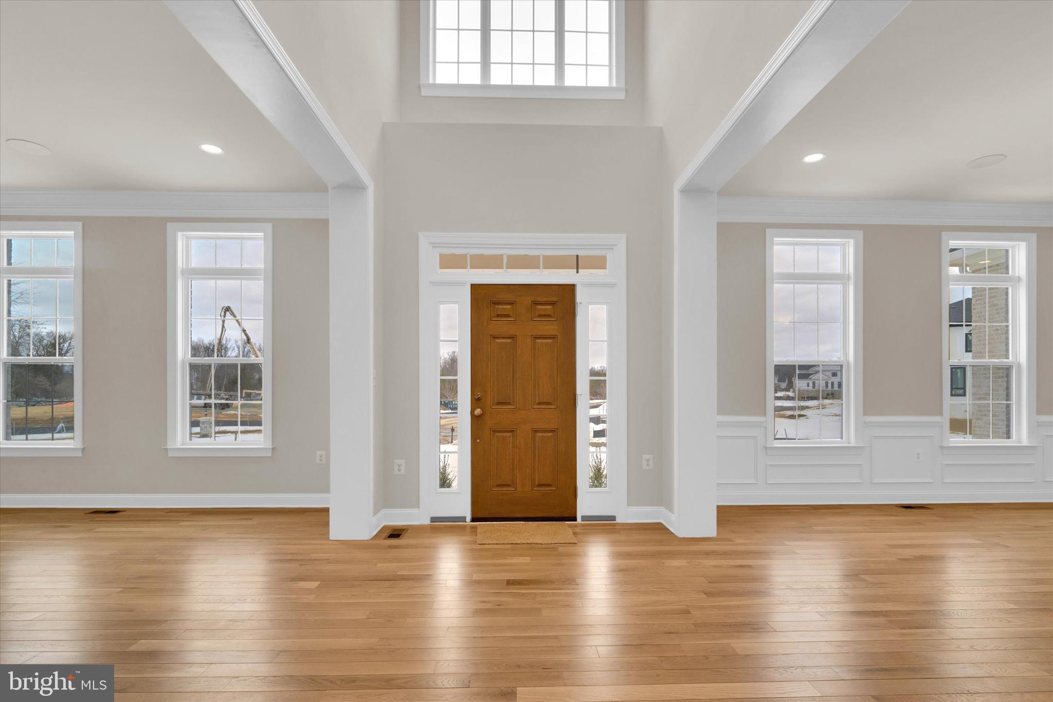 FAIRFAX MANOR - Residential