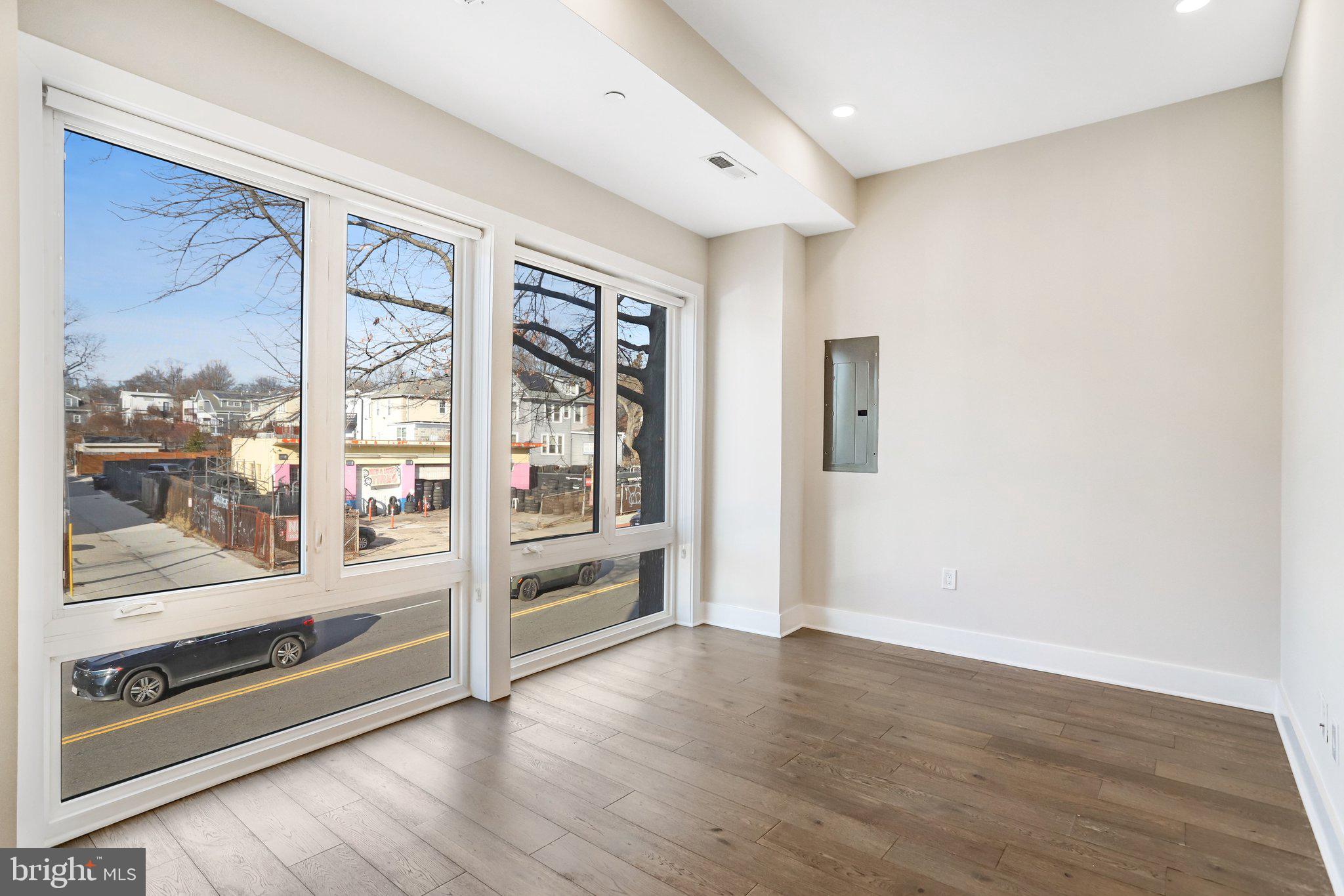 5111 GEORGIA AVENUE NW 1