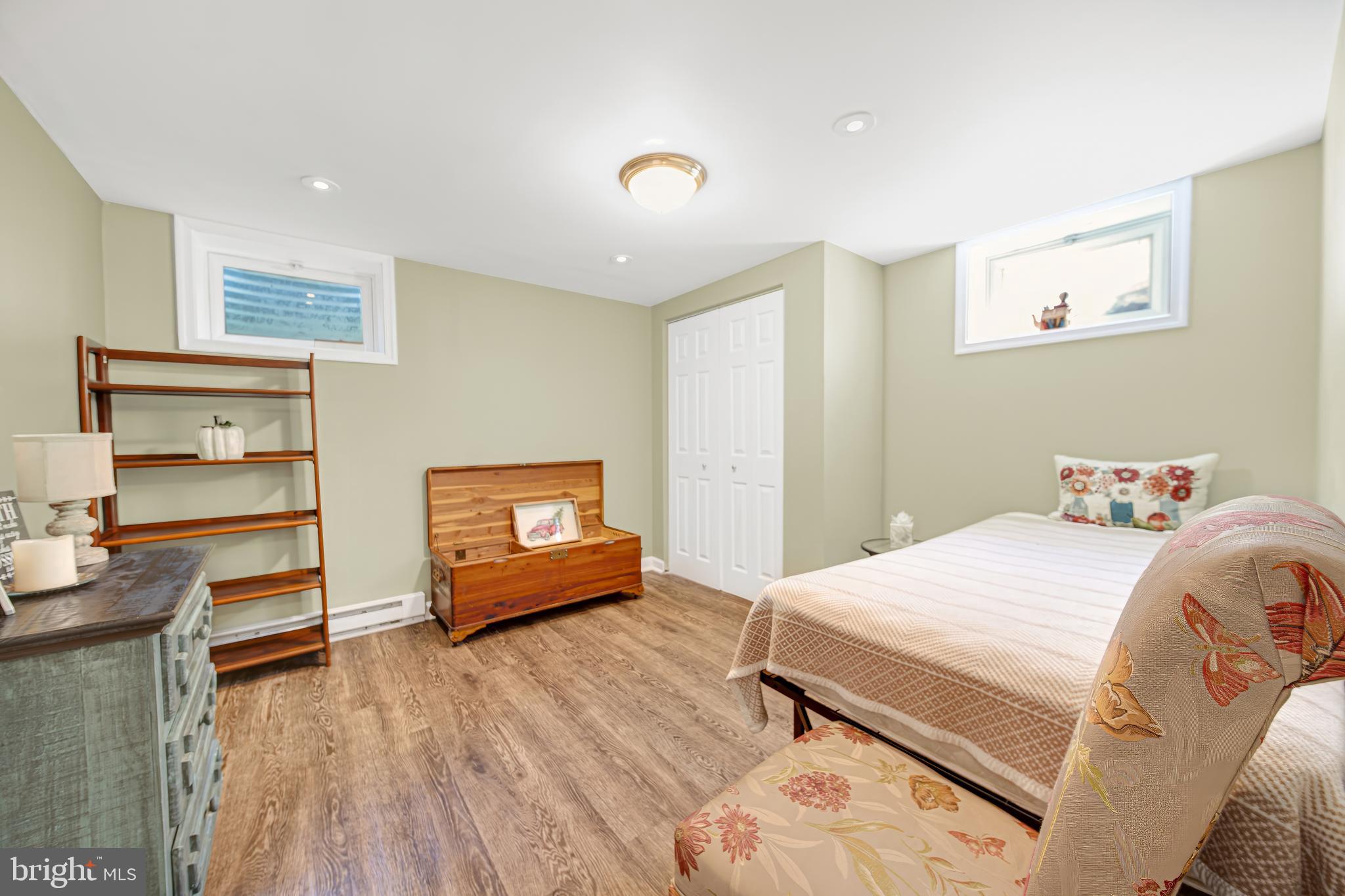 DAMASCUS OUTSIDE - Residential