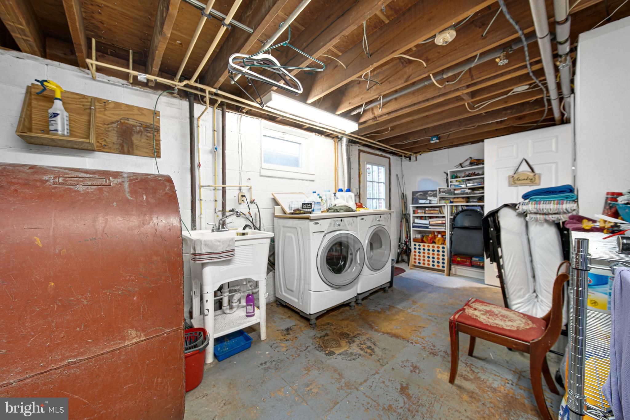 DAMASCUS OUTSIDE - Residential